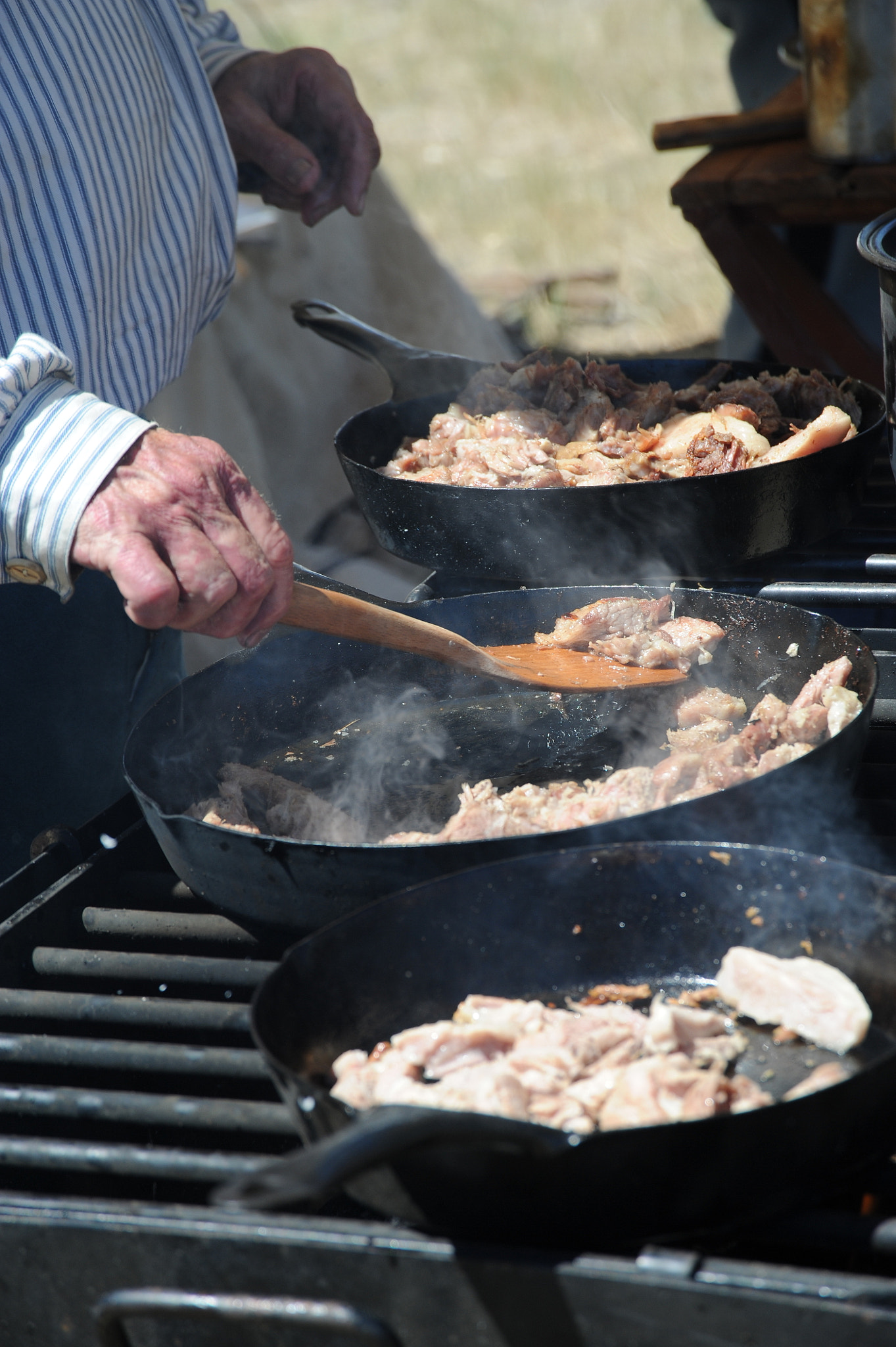 Nikon D3 sample photo. Dutch oven cooking. photography
