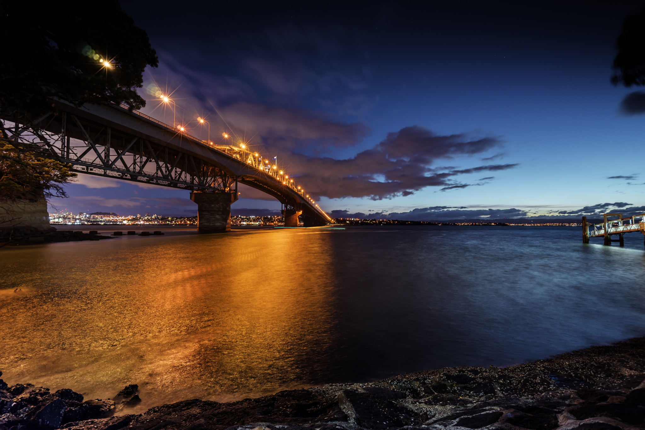 E 15mm F4.5 sample photo. Auckland harbour bridge photography