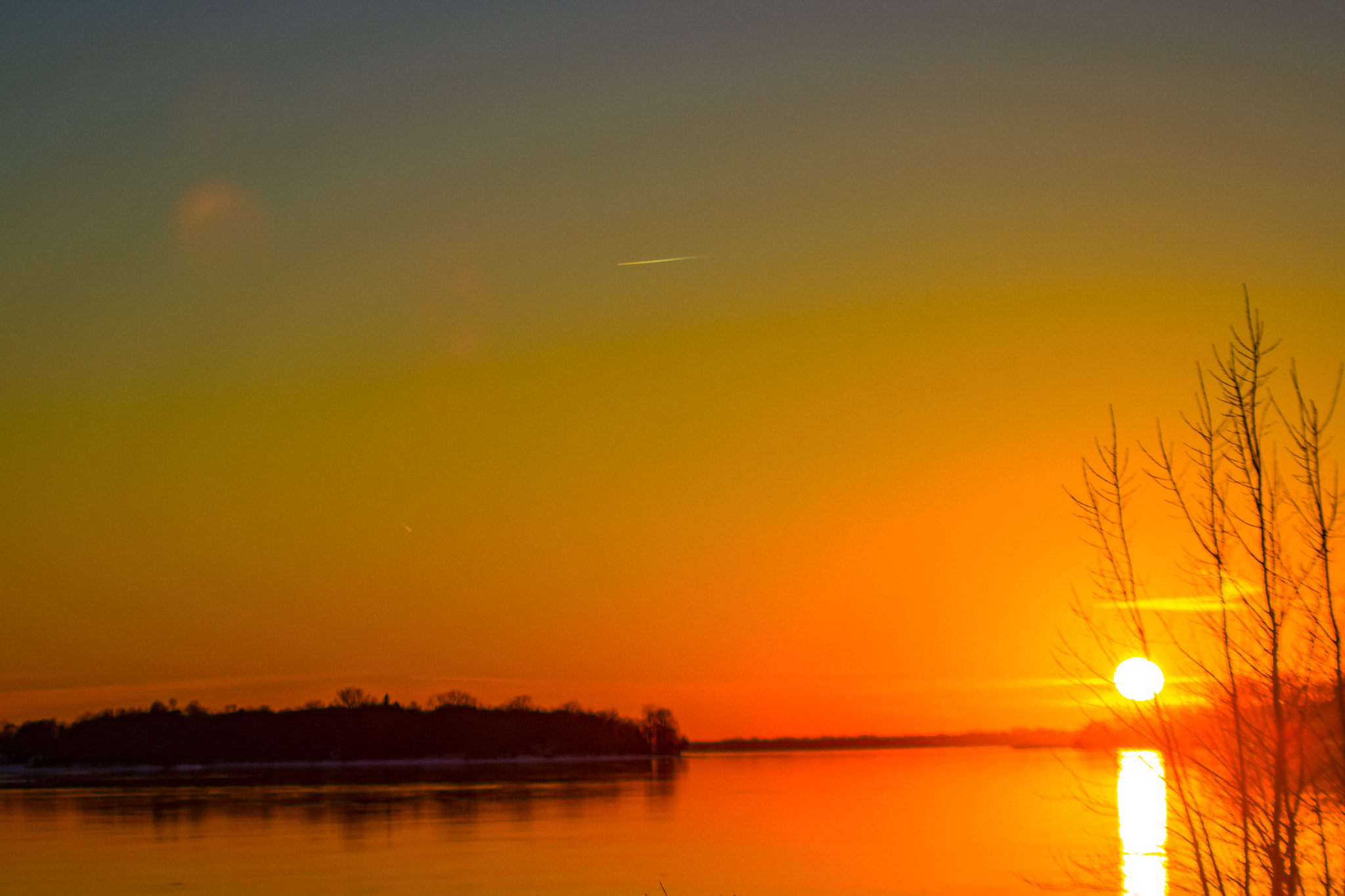 Canon EOS 600D (Rebel EOS T3i / EOS Kiss X5) sample photo. Sunset east dorval photography