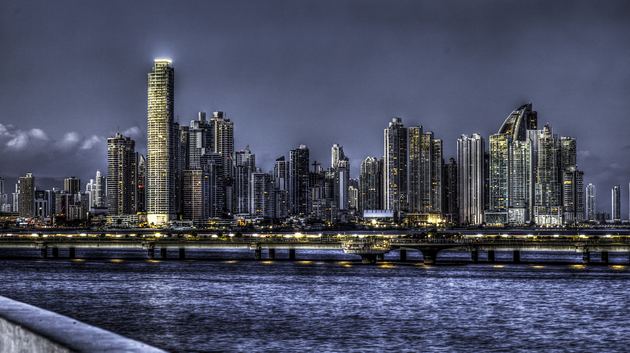 Canon EOS 5DS R sample photo. Modern panama photography