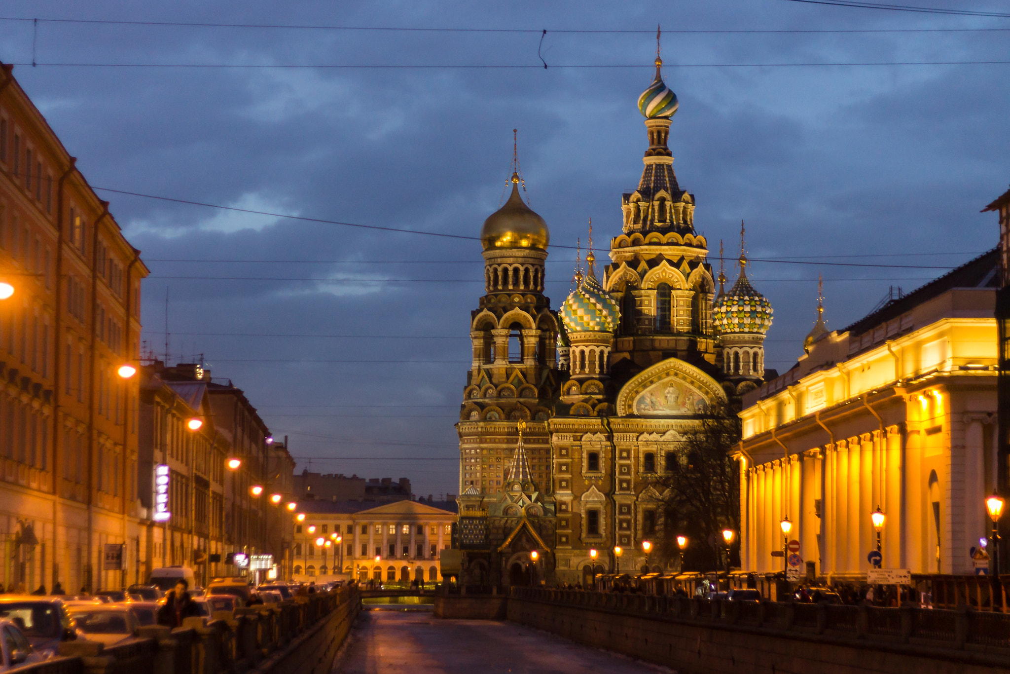 Canon EOS 1100D (EOS Rebel T3 / EOS Kiss X50) + Canon EF 50mm F1.8 II sample photo. Savior on spilled blood (st.petersburg) photography