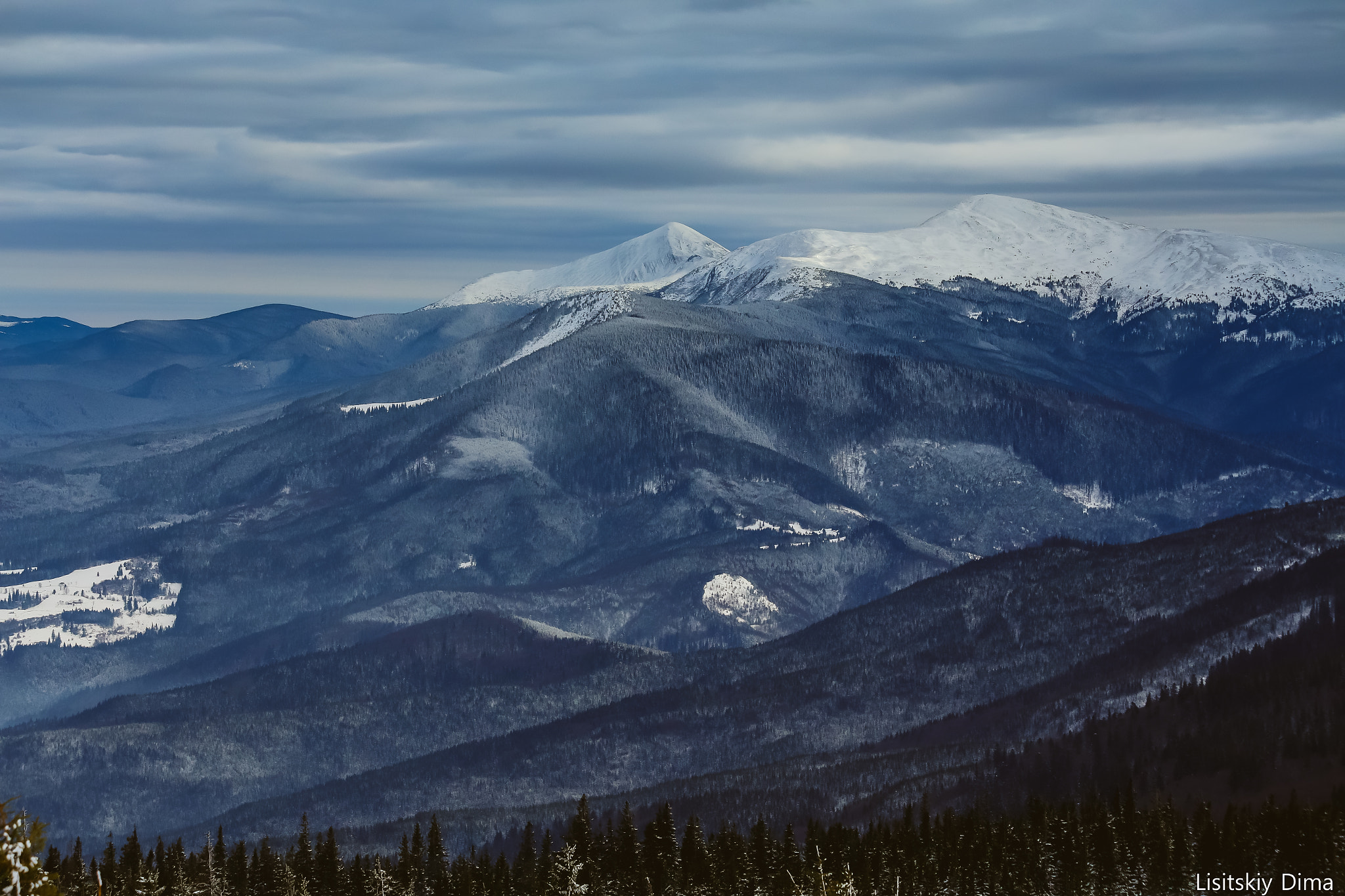 Canon EF 70-300mm F4-5.6 IS USM sample photo. Hoverla photography