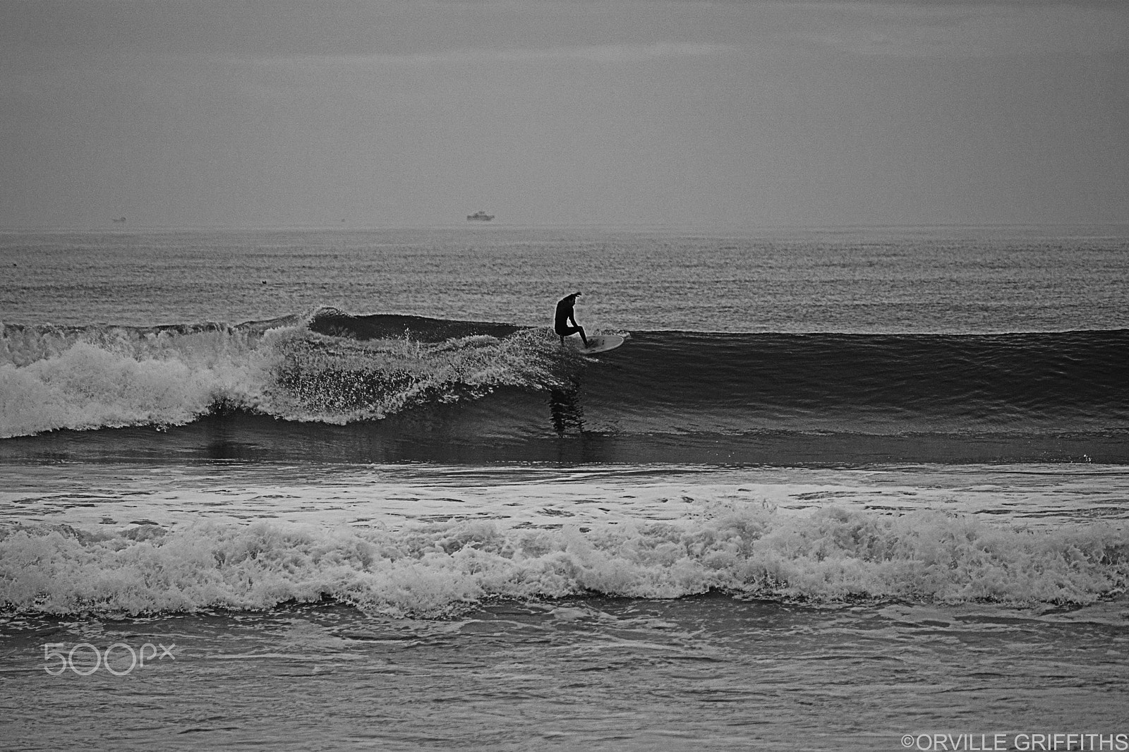 Sony ILCA-77M2 sample photo. Lone**surfer*nº2 photography