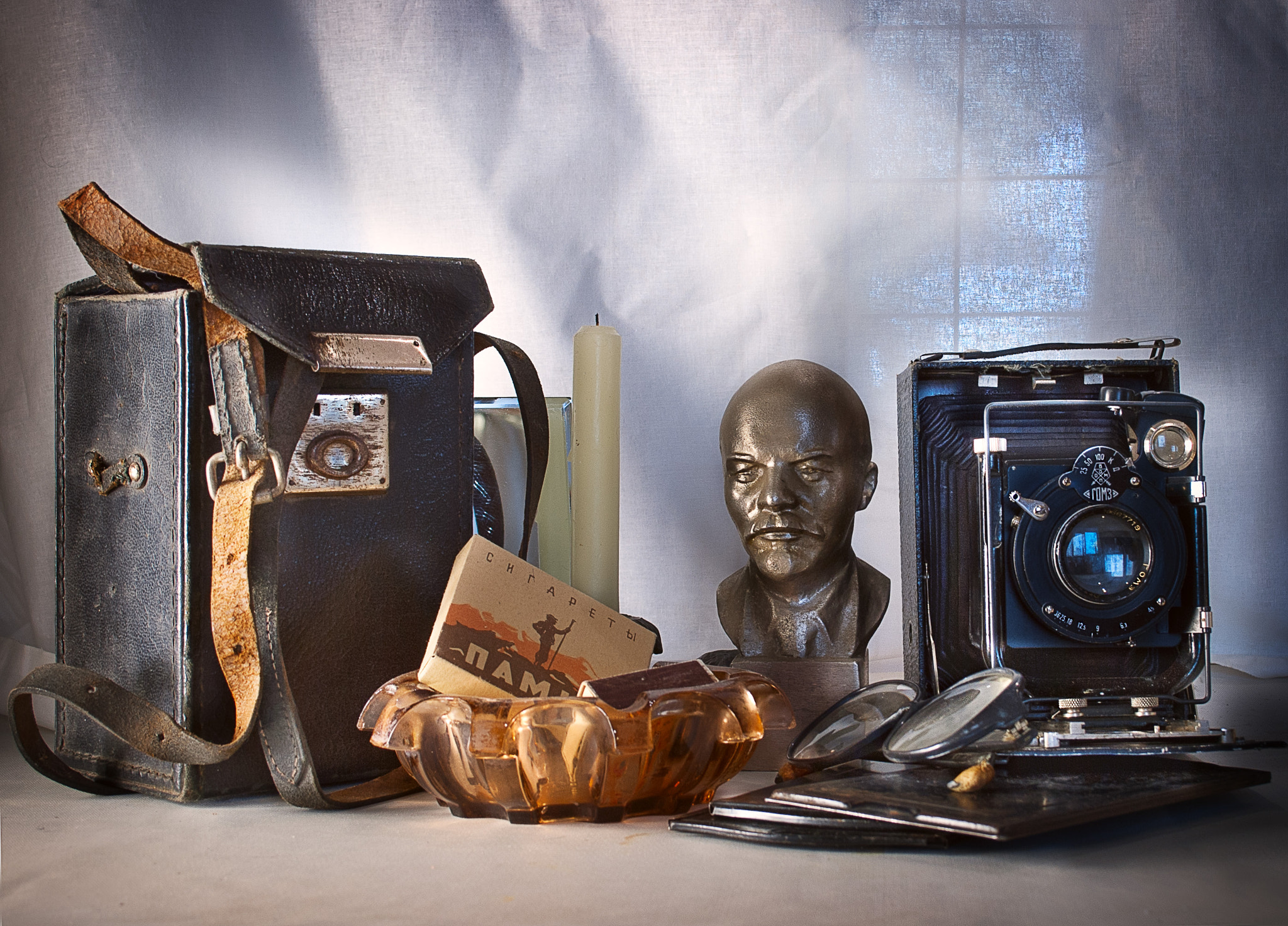Nikon D80 sample photo. Взгляд из прошлого. photography