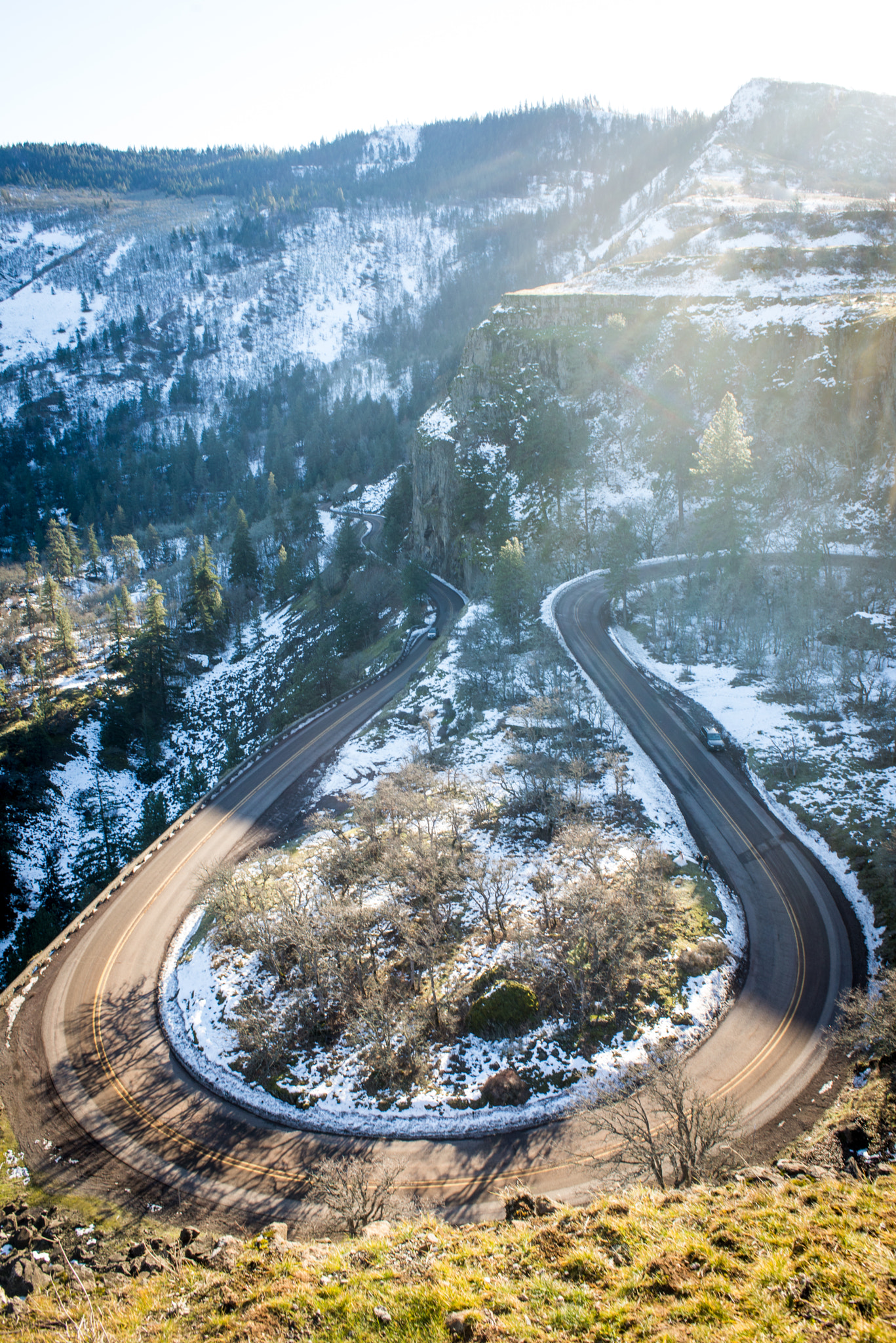 Nikon D610 + Nikon AF Nikkor 28mm F2.8D sample photo. Horse shoe roads photography