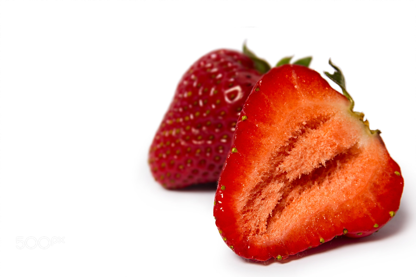 Canon EOS 60D + Sigma 17-70mm F2.8-4 DC Macro OS HSM | C sample photo. Strawberry on white background photography