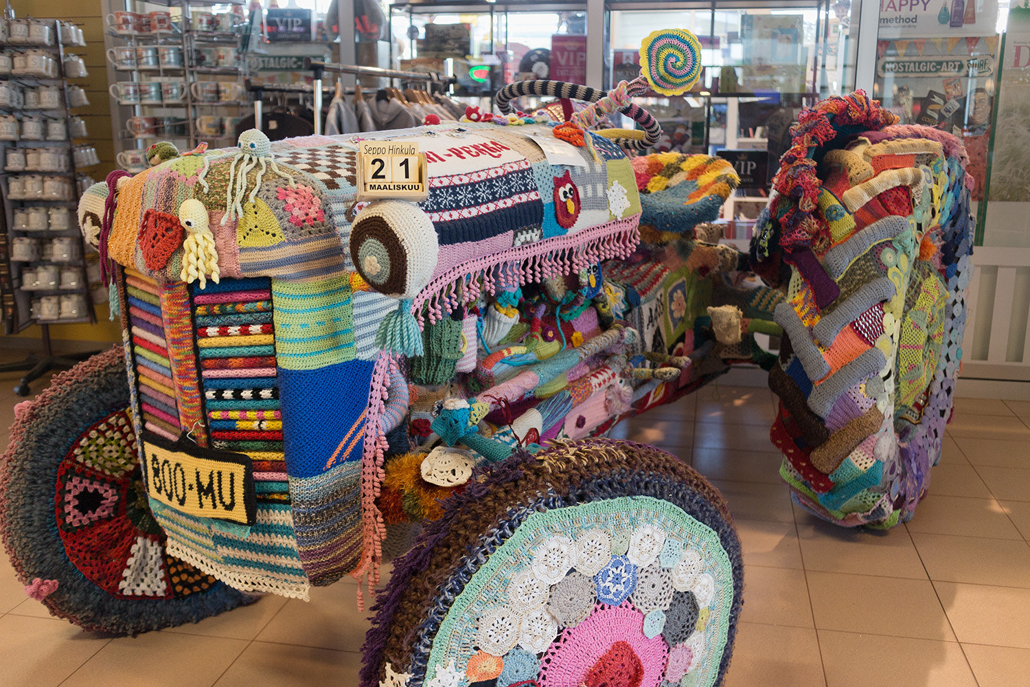 Canon EF-M 22mm F2 STM sample photo. March 21 photography