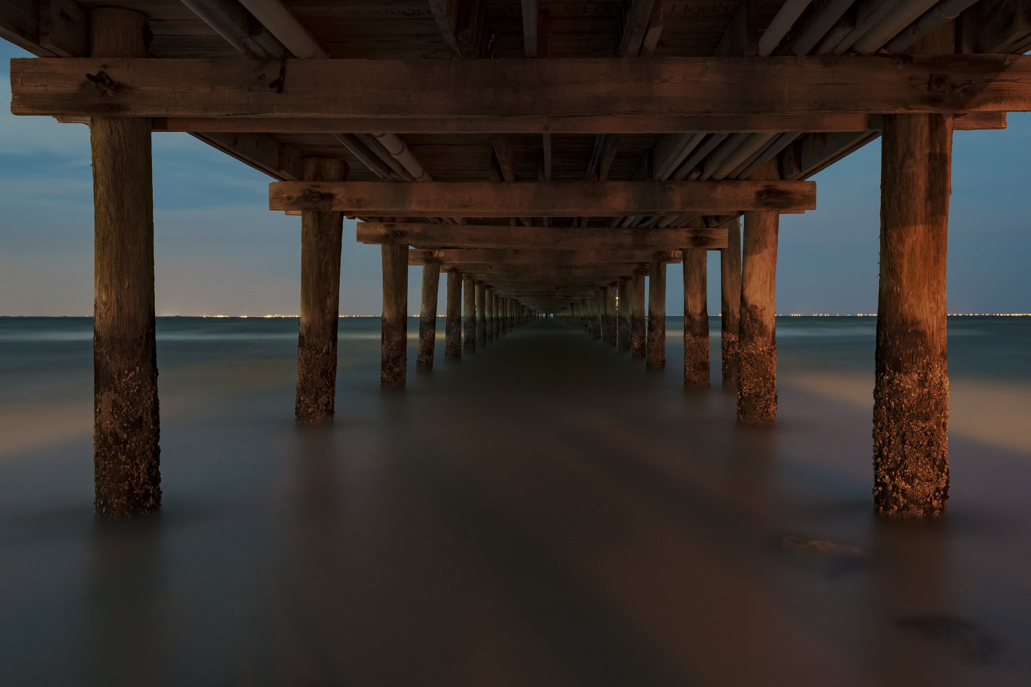 Sony a7R II + Sony DT 50mm F1.8 SAM sample photo. City pier photography