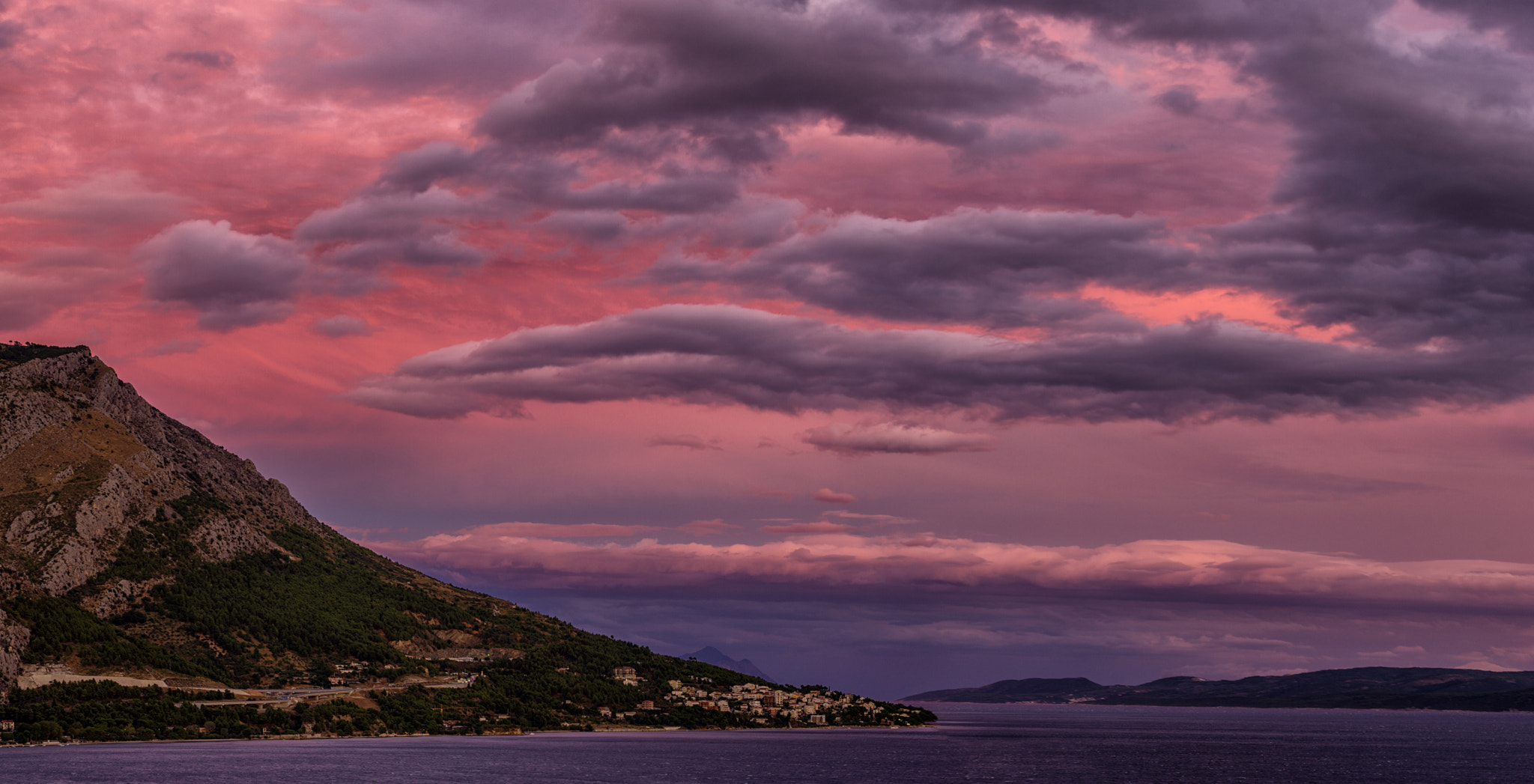 Sony a6000 + Sony FE 70-200mm F4 G OSS sample photo. Omis sunset photography
