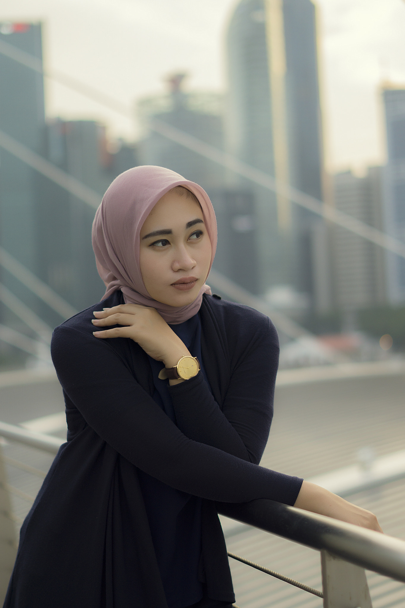 Sony FE 50mm F1.8 sample photo. Hijab marina bay singapore 3 photography