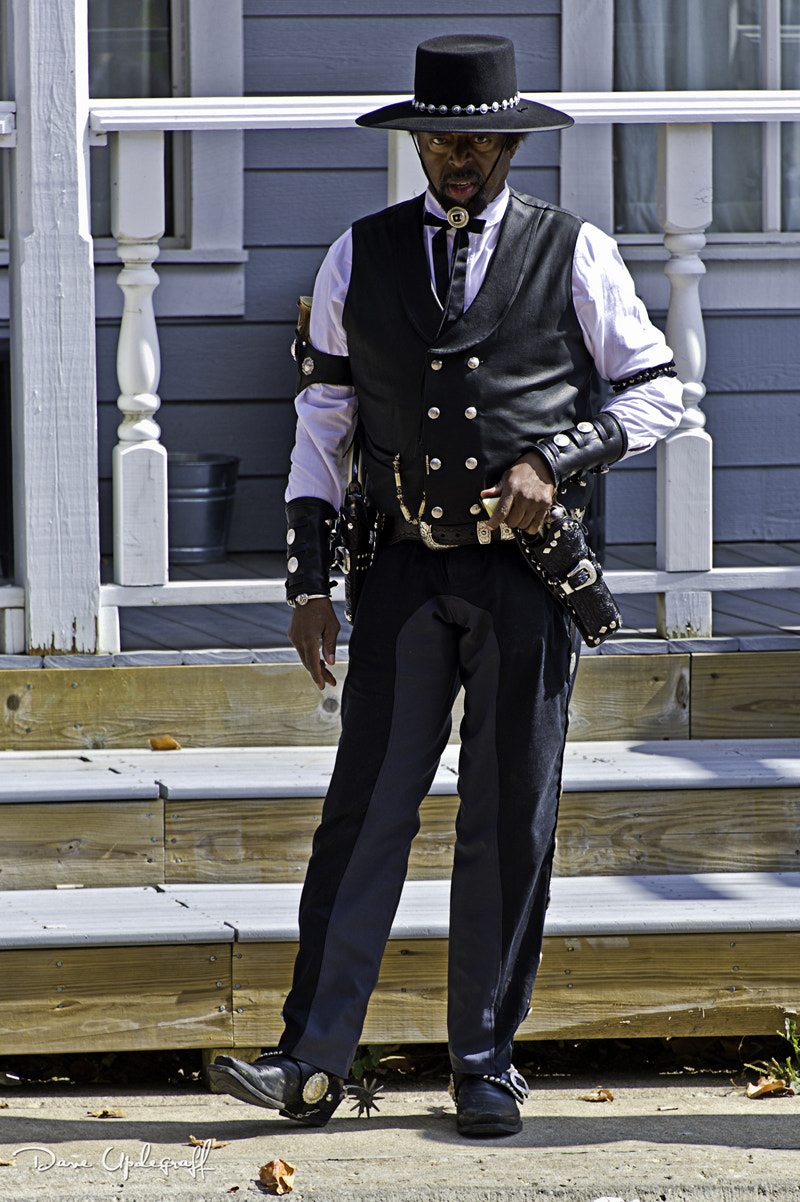 Nikon D700 sample photo. Gun slinger photography