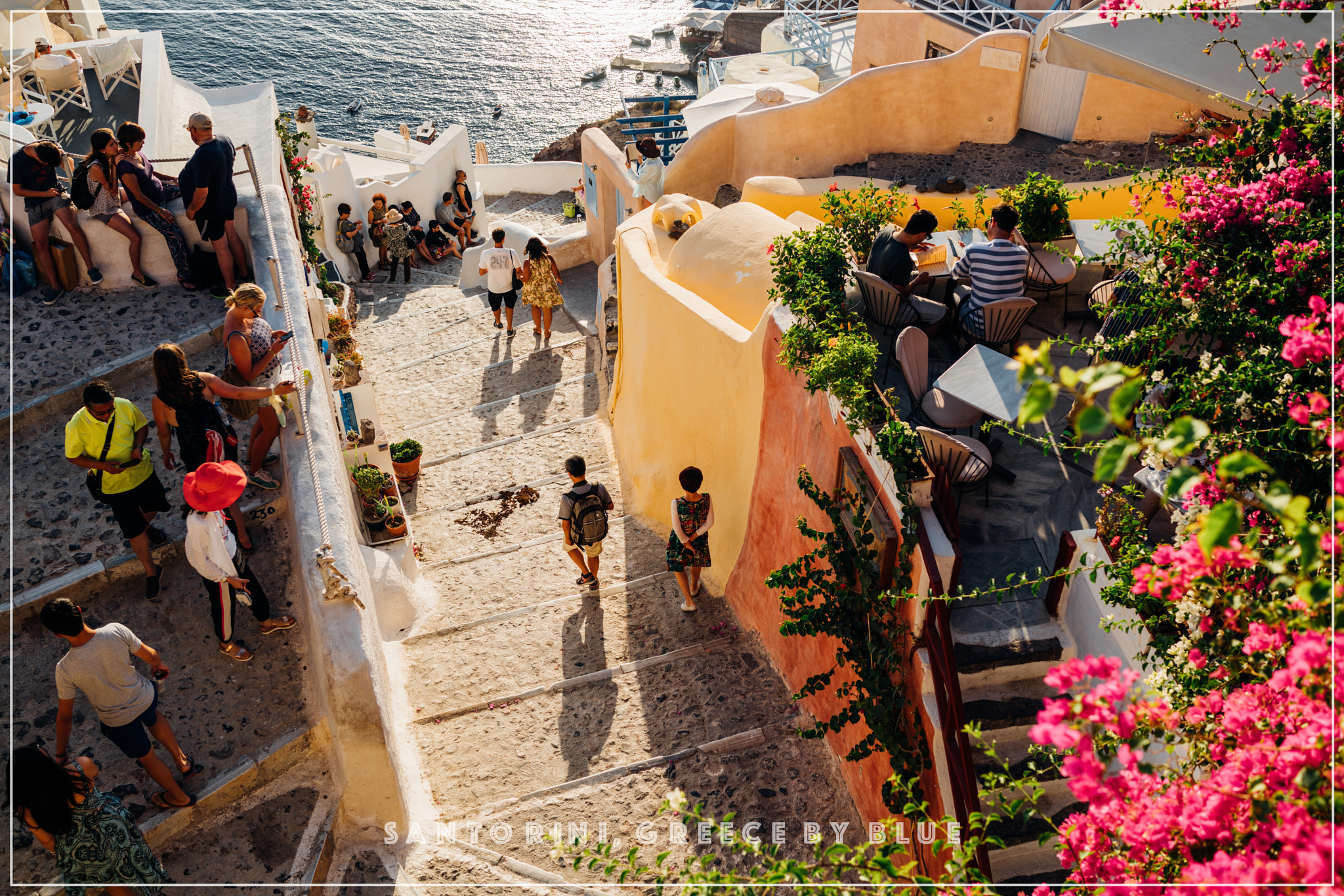 35mm F2.0 sample photo. Romantic santorini photography