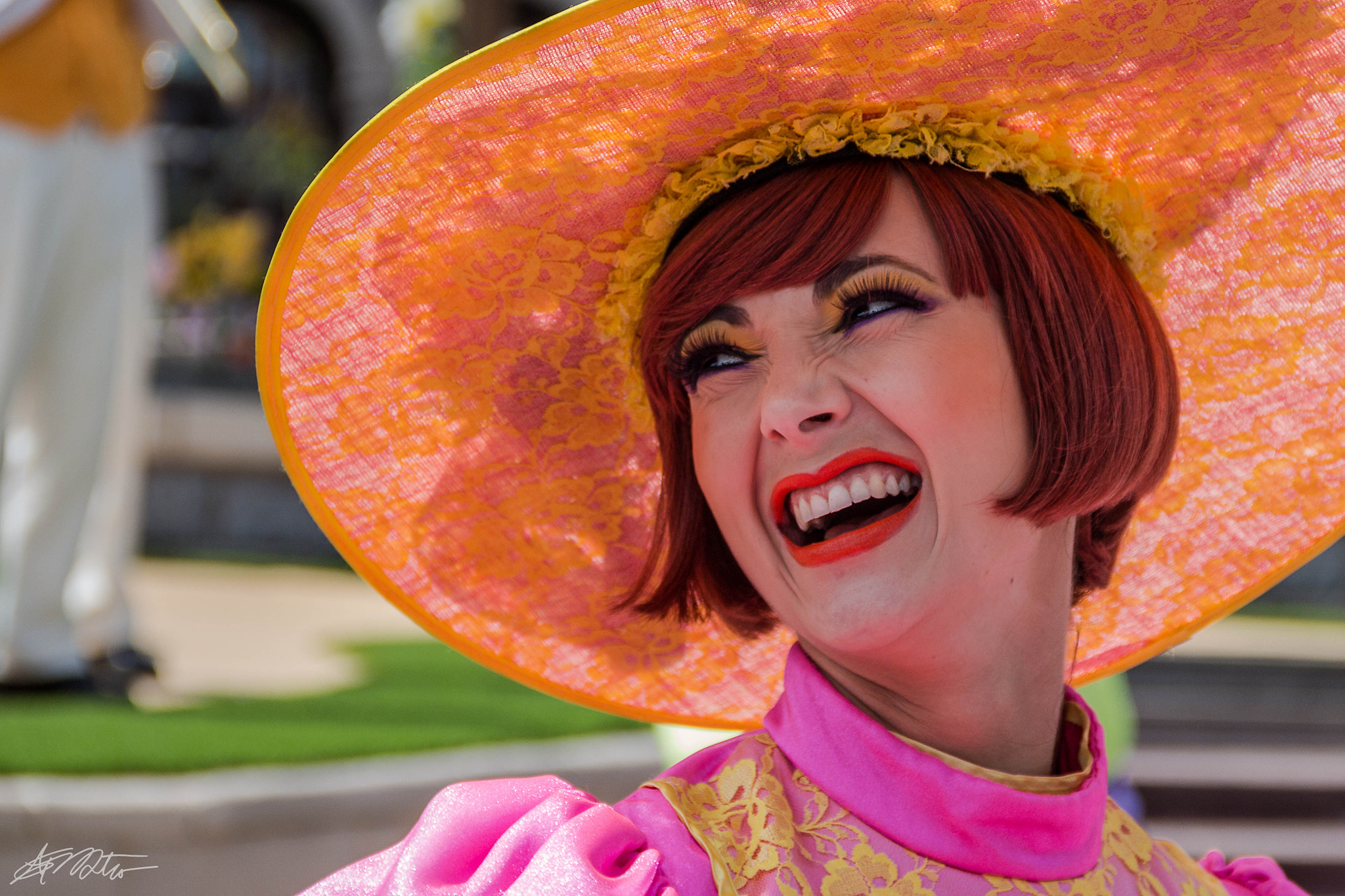 Canon EF-S 18-135mm F3.5-5.6 IS sample photo. Disneyland paris mary poppins parade photography