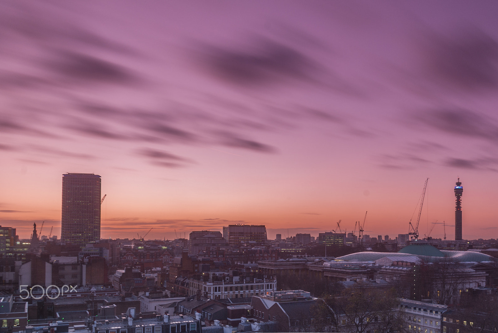 Samsung GX-10 sample photo. Centre point and the bt tower photography