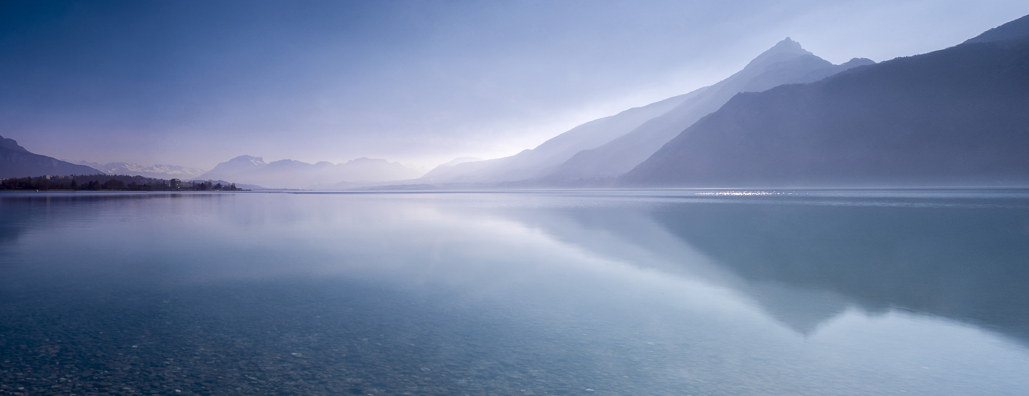 Nikon AF-S Nikkor 24-120mm F4G ED VR sample photo. Shades of blue photography