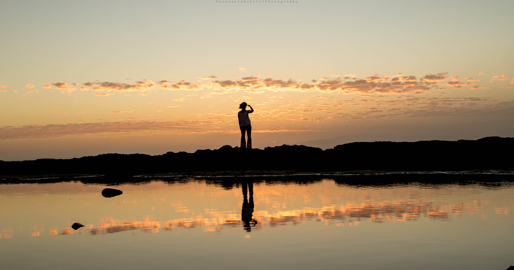 Canon EF 24-105mm F3.5-5.6 IS STM sample photo. Sibel and sea photography