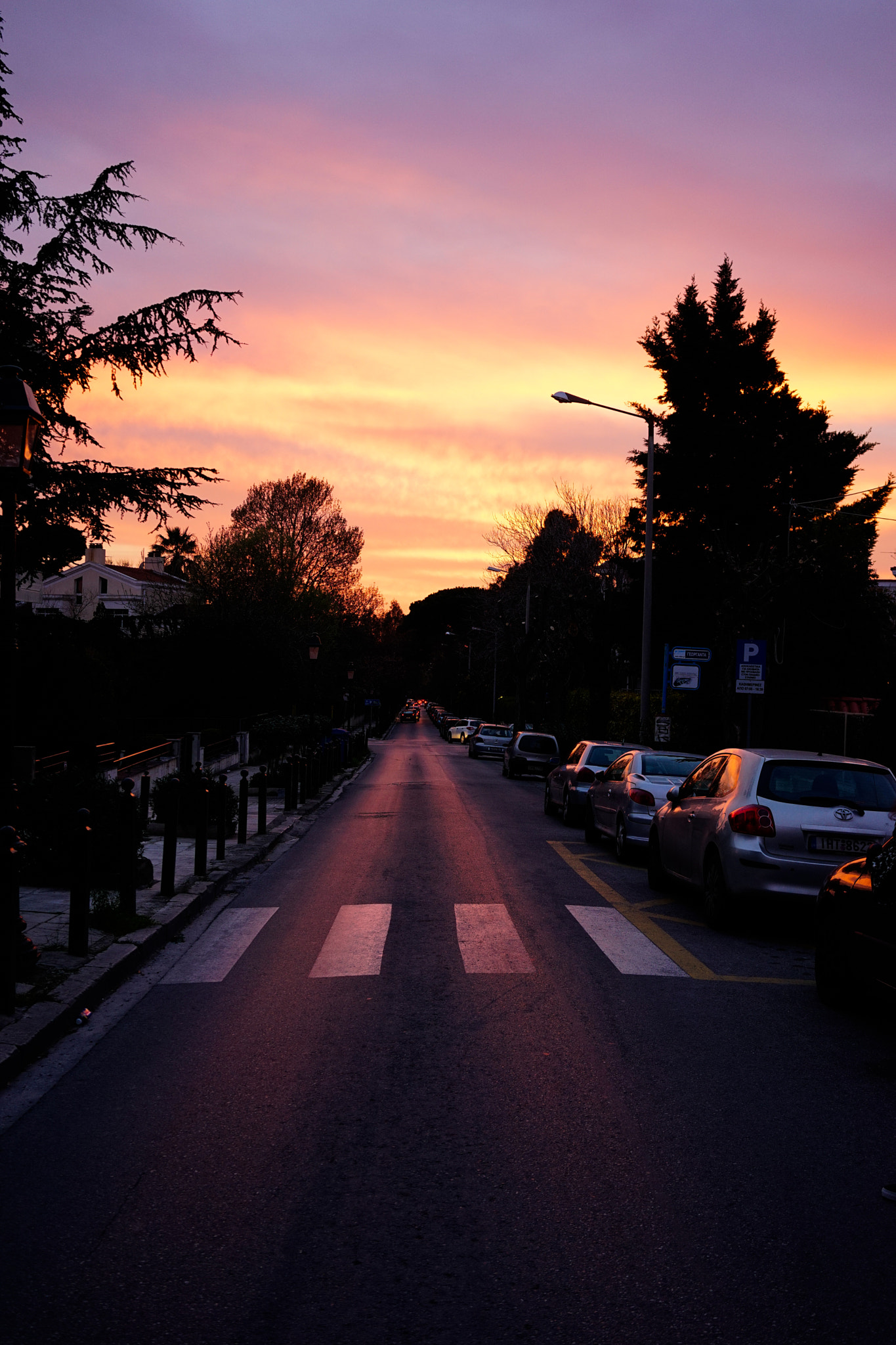 Sony a7 + Sony Sonnar T* FE 35mm F2.8 ZA sample photo. Purple golden sky photography