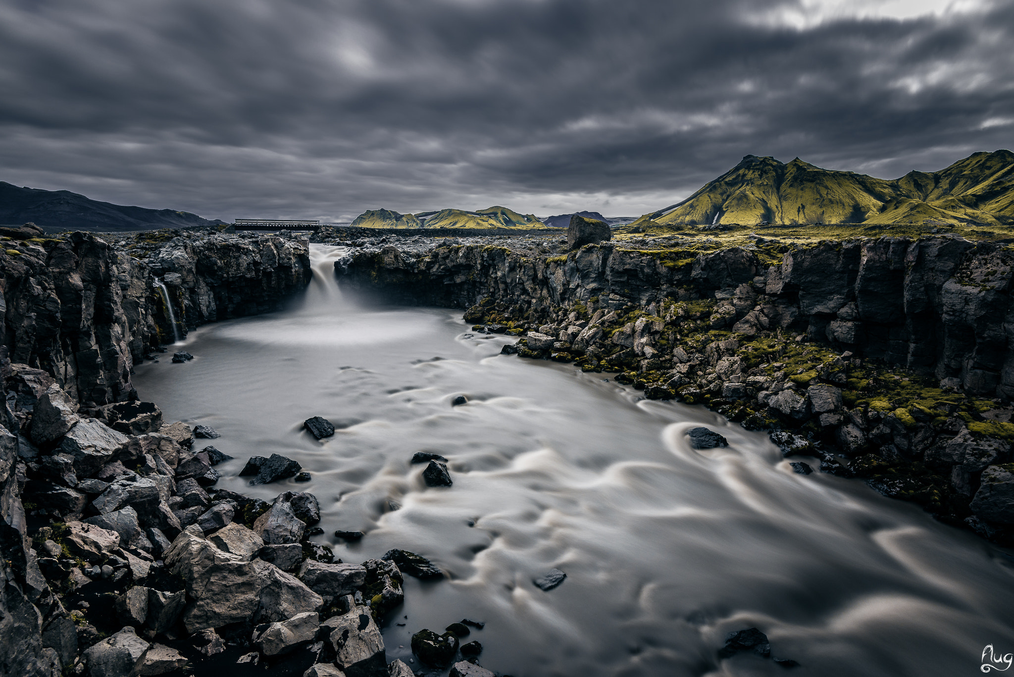 Nikon AF-S Nikkor 16-35mm F4G ED VR sample photo. Laugavegur hell mood photography
