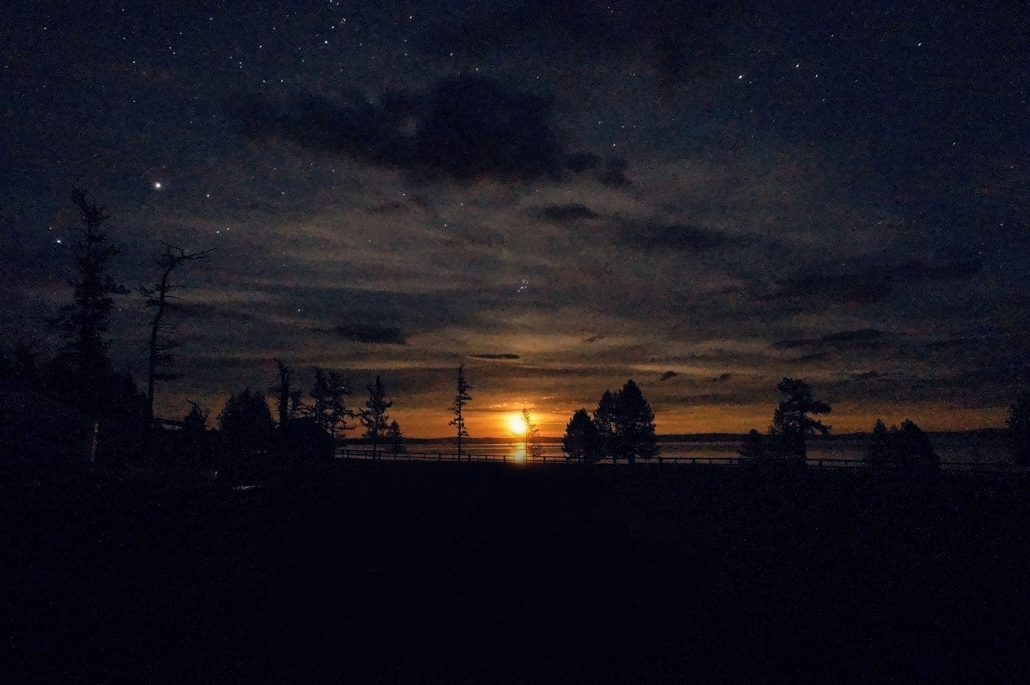 Sony Alpha NEX-6 sample photo. Moonrise photography