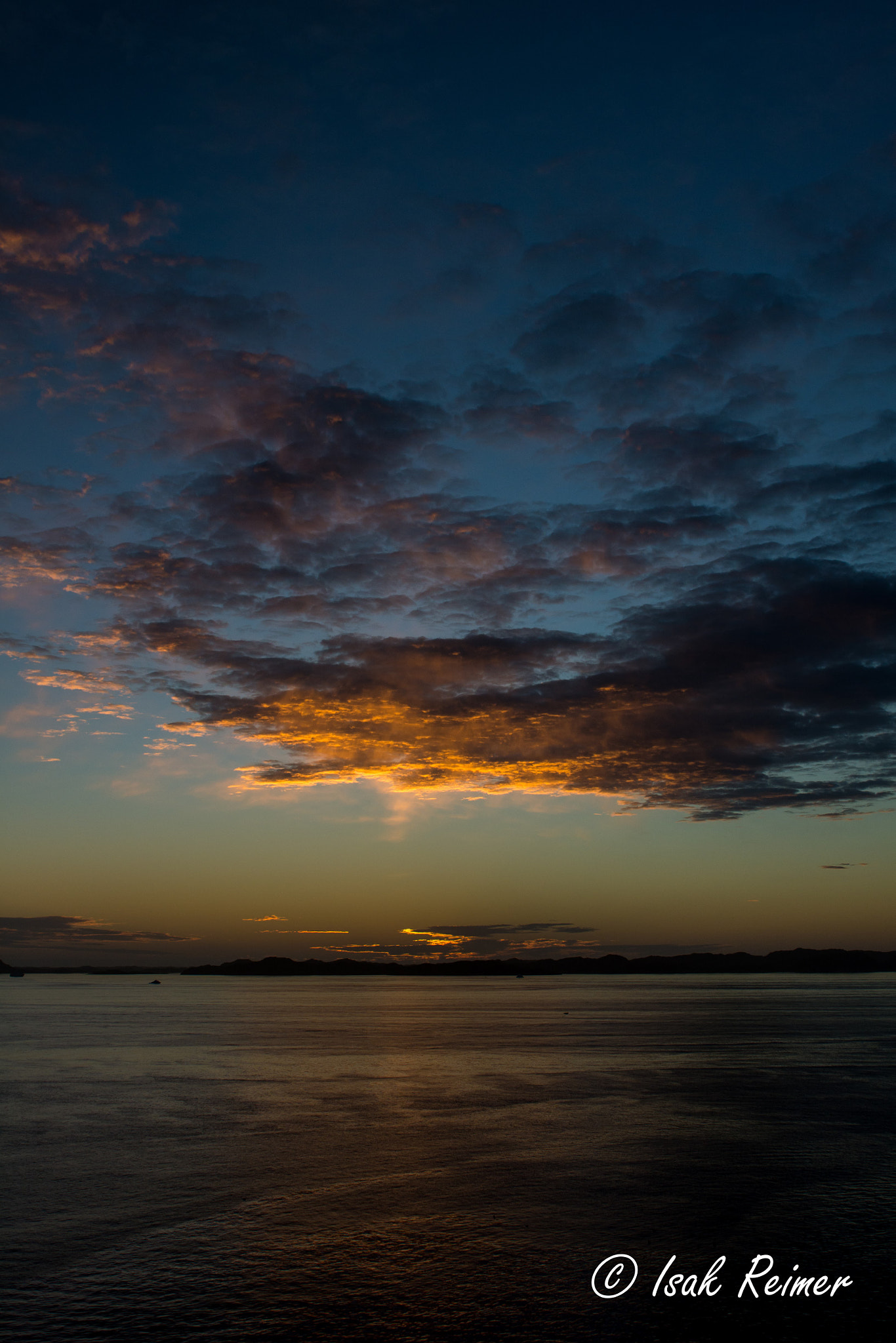 Nikon AF-S Nikkor 24-70mm F2.8G ED sample photo. Colorful sunset.. photography