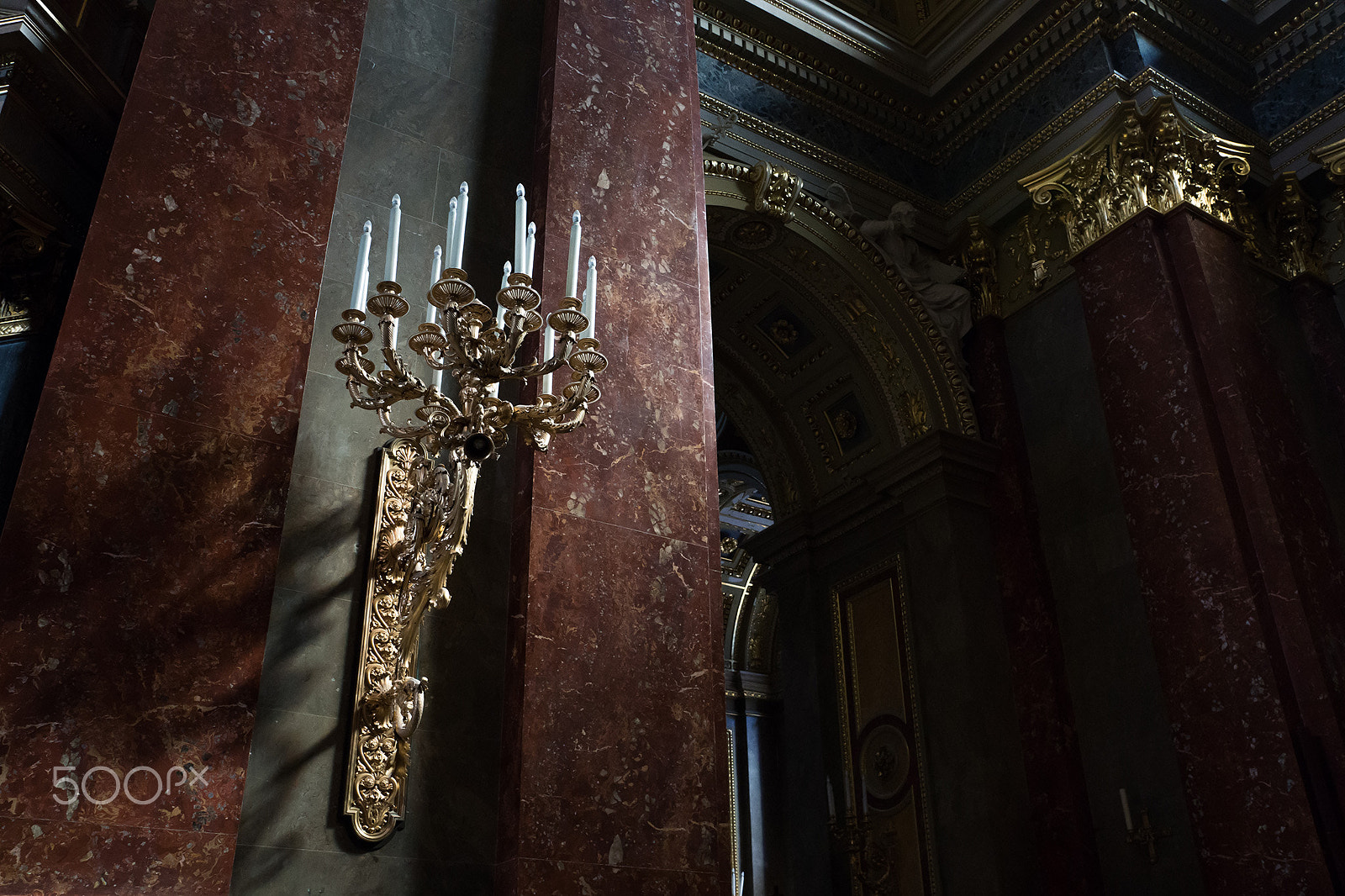 Sony SLT-A77 + Sony DT 16-50mm F2.8 SSM sample photo. Part of st. stephen's basilica photography