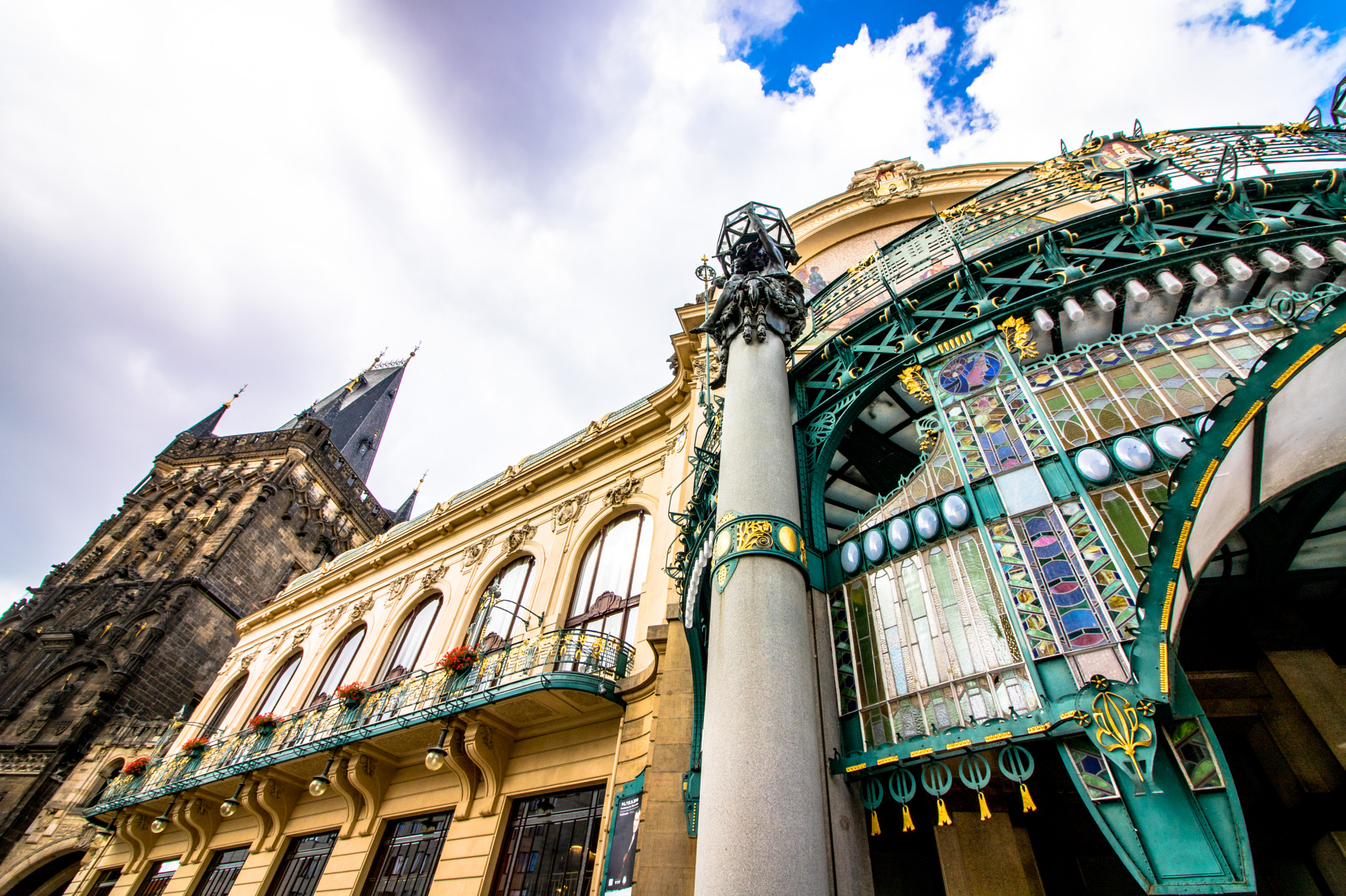 Canon EOS 760D (EOS Rebel T6s / EOS 8000D) + Canon EF-S 10-18mm F4.5–5.6 IS STM sample photo. Prague - municipal house photography