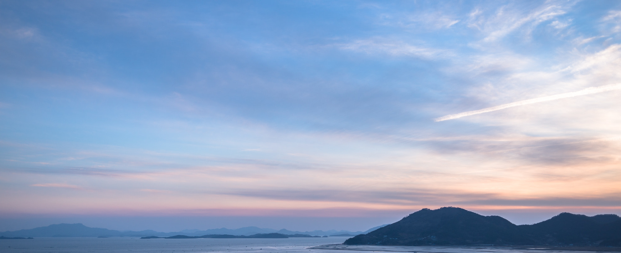 Nikon D800E + Nikon AF Nikkor 35mm F2D sample photo. Suncheon bay in korea photography