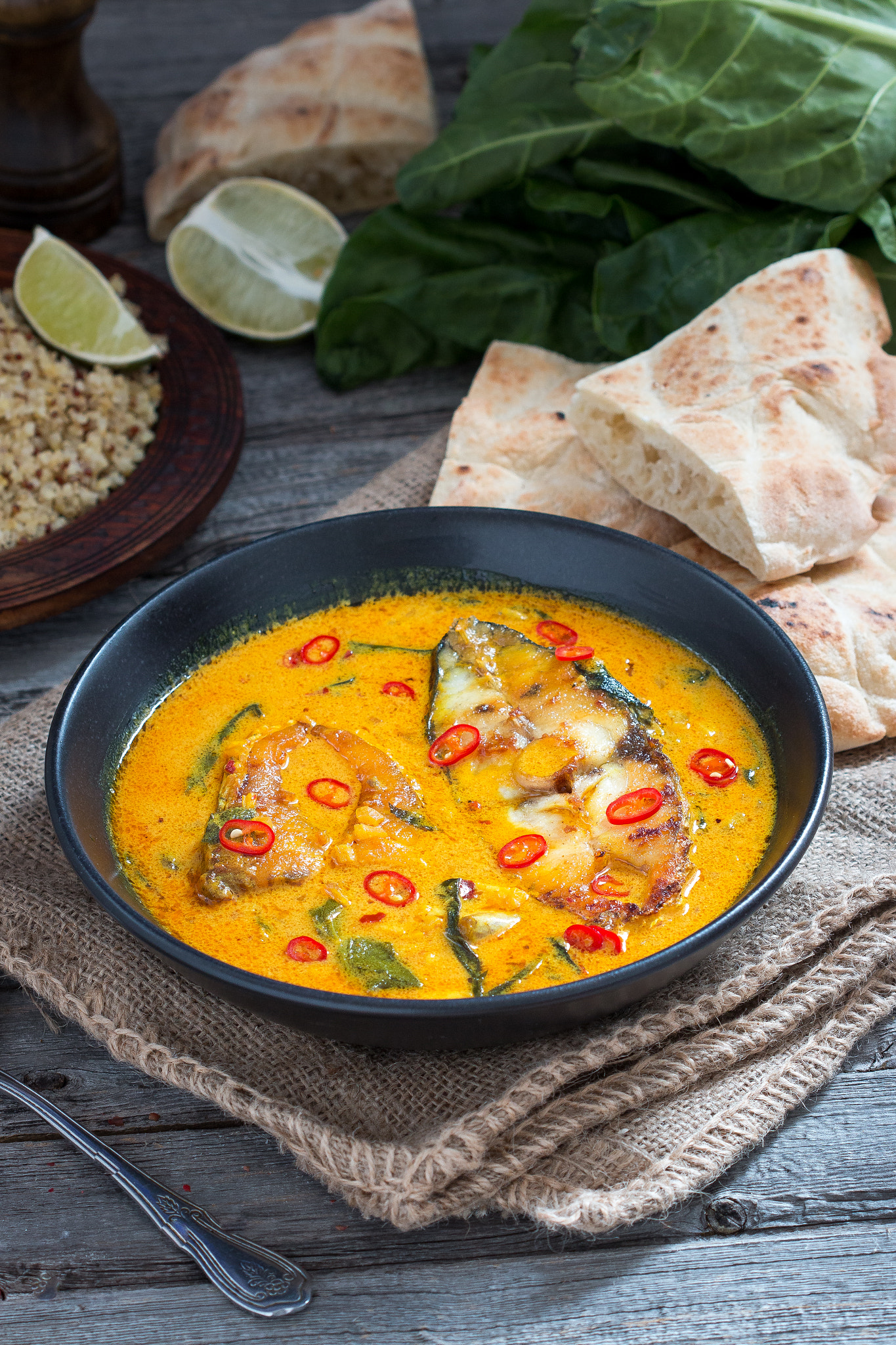 Canon EF 100mm F2.8 Macro USM sample photo. Fish curry photography