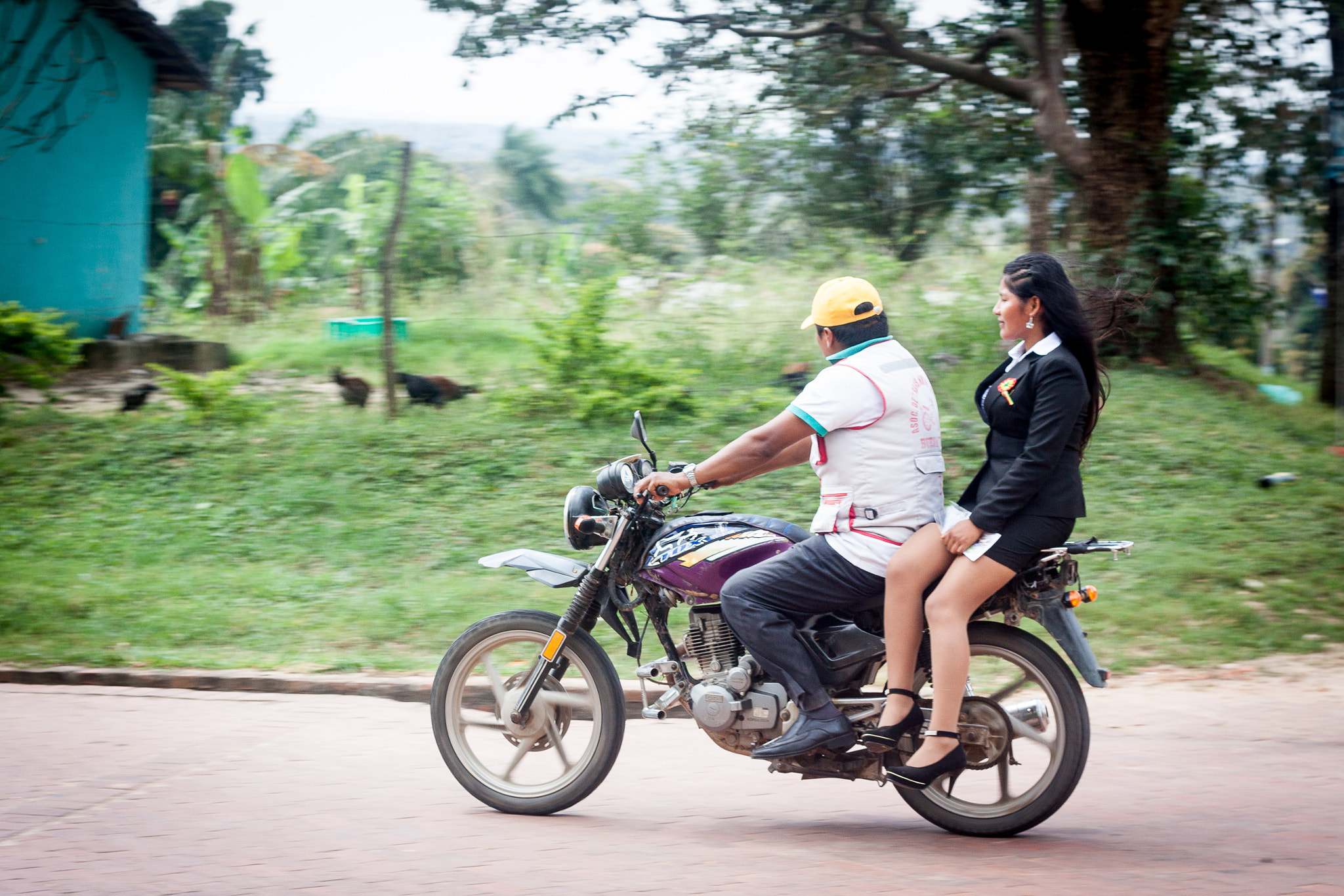 Canon EOS 50D + Canon EF 50mm F1.8 II sample photo. Santa cruz, bolivia photography