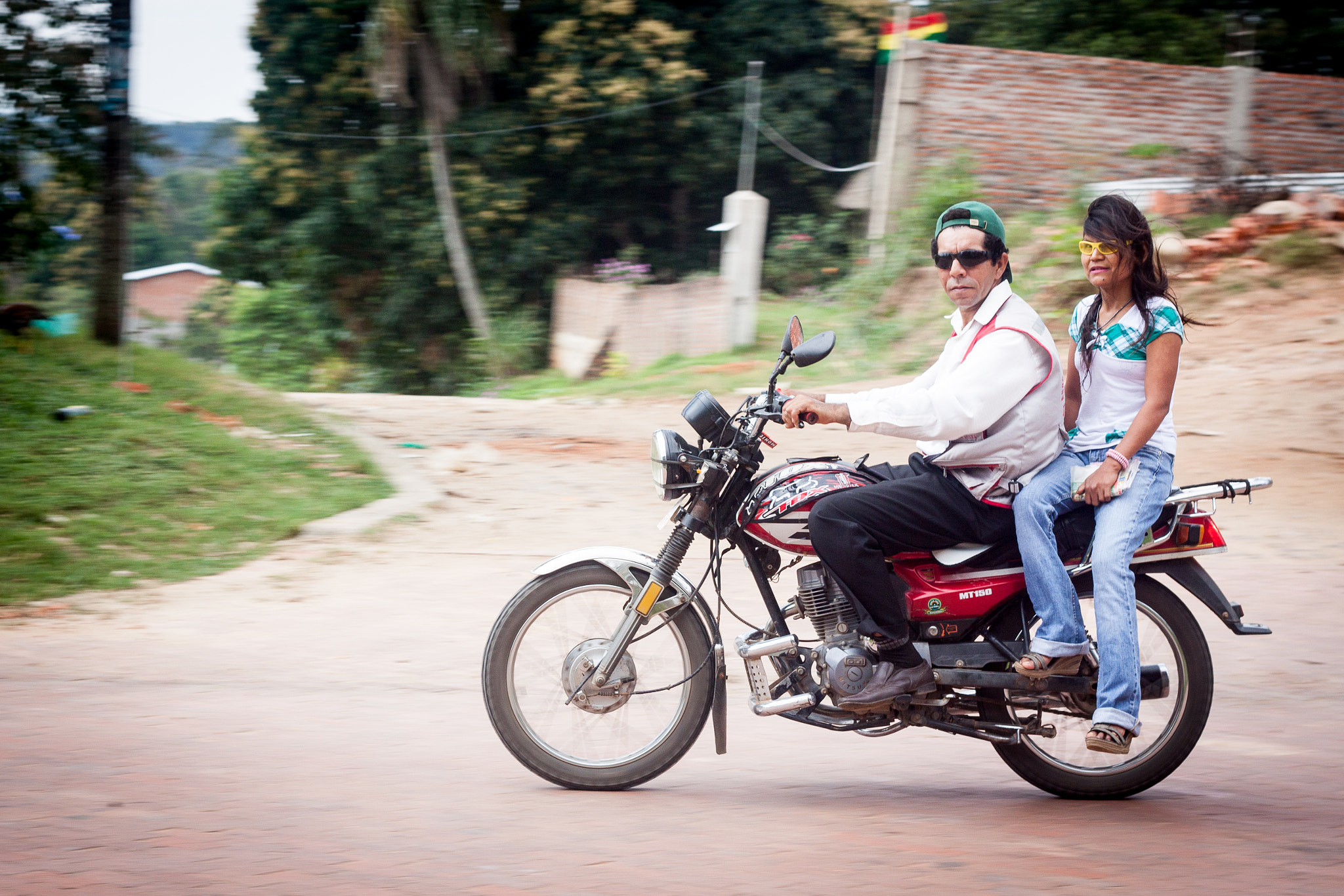 Canon EOS 50D + Canon EF 50mm F1.8 II sample photo. Santa cruz, bolivia photography
