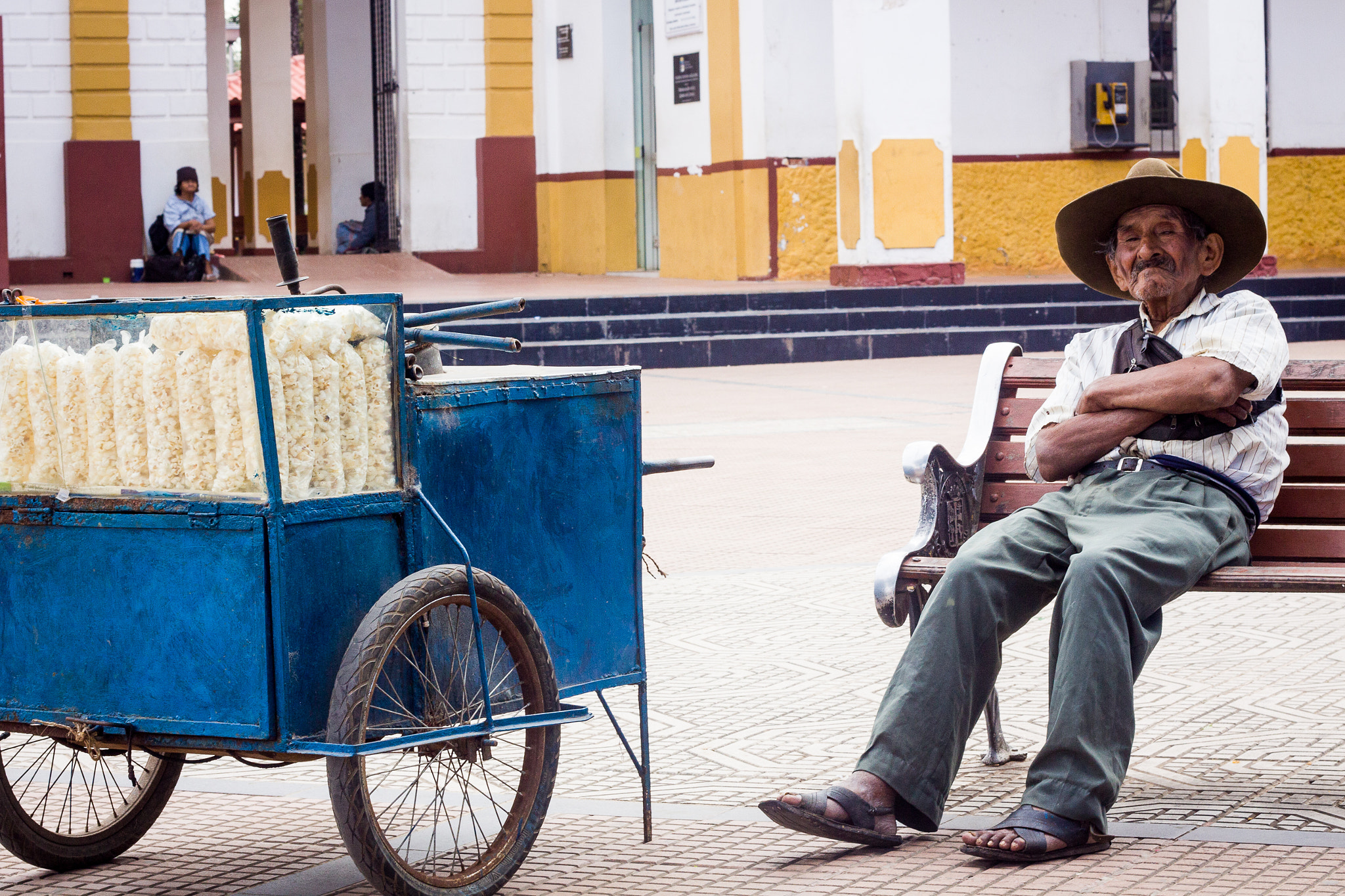 Canon EOS 50D + Canon EF 50mm F1.8 II sample photo. Santa cruz, bolivia photography