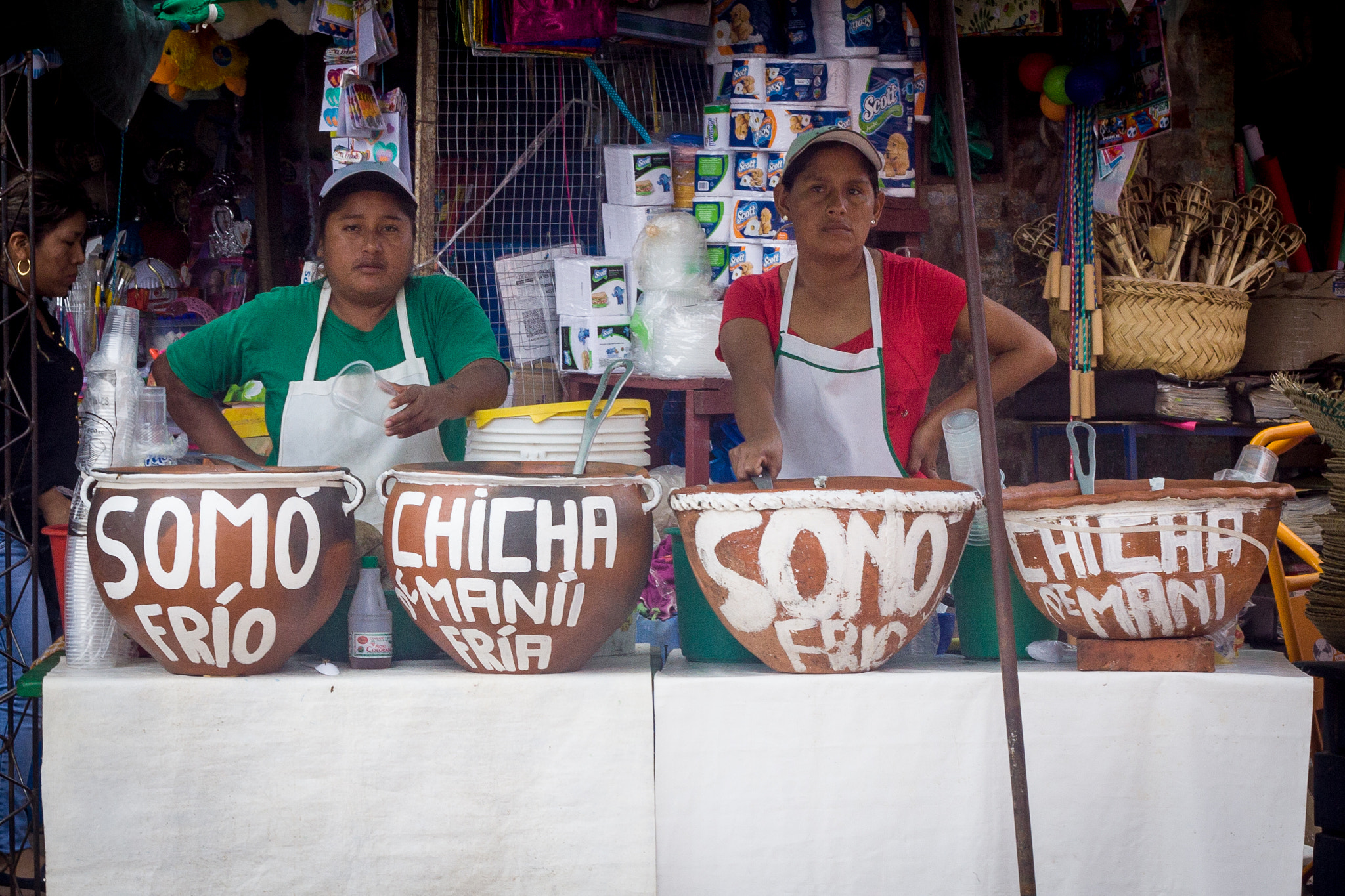 Canon EOS 50D + Canon EF 50mm F1.8 II sample photo. Santa cruz, bolivia photography