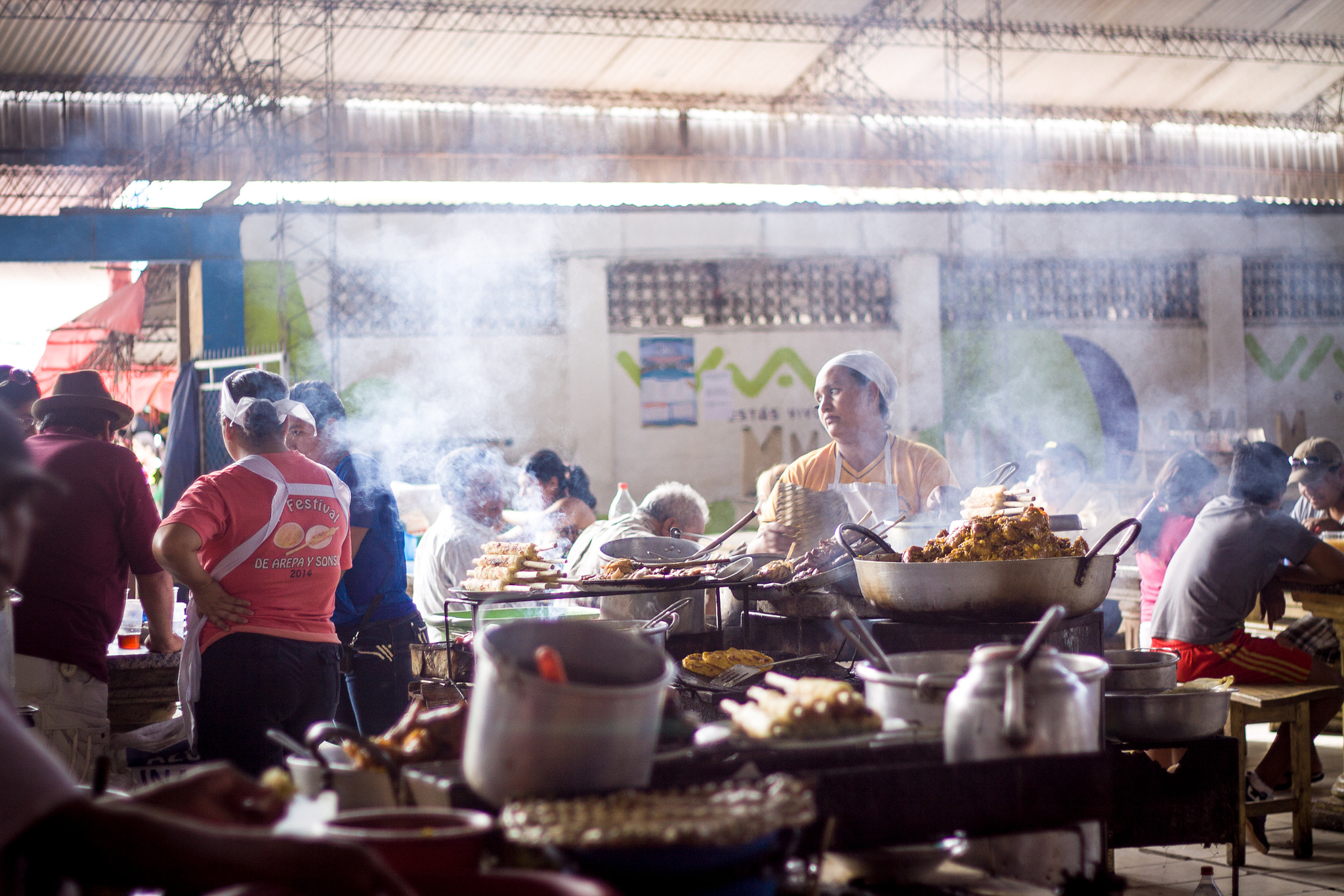Canon EOS 50D + Canon EF 50mm F1.8 II sample photo. Santa cruz, bolivia photography