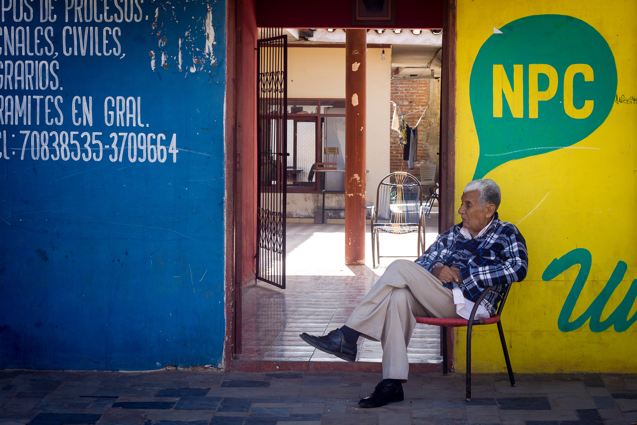 Canon EOS 50D + Canon EF 50mm F1.8 II sample photo. Santa cruz, bolivia photography
