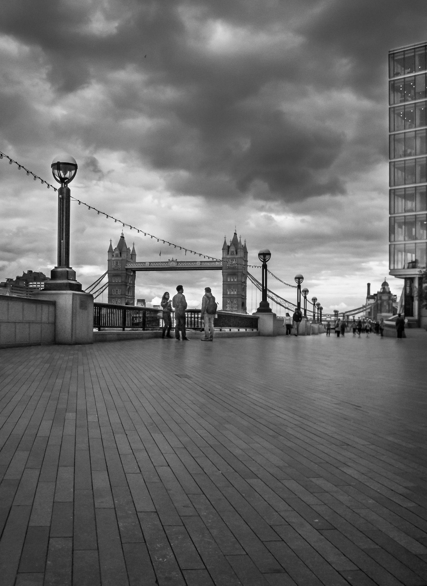 Canon PowerShot SD780 IS (Digital IXUS 100 IS / IXY Digital 210 IS) sample photo. Tower bridge, london photography