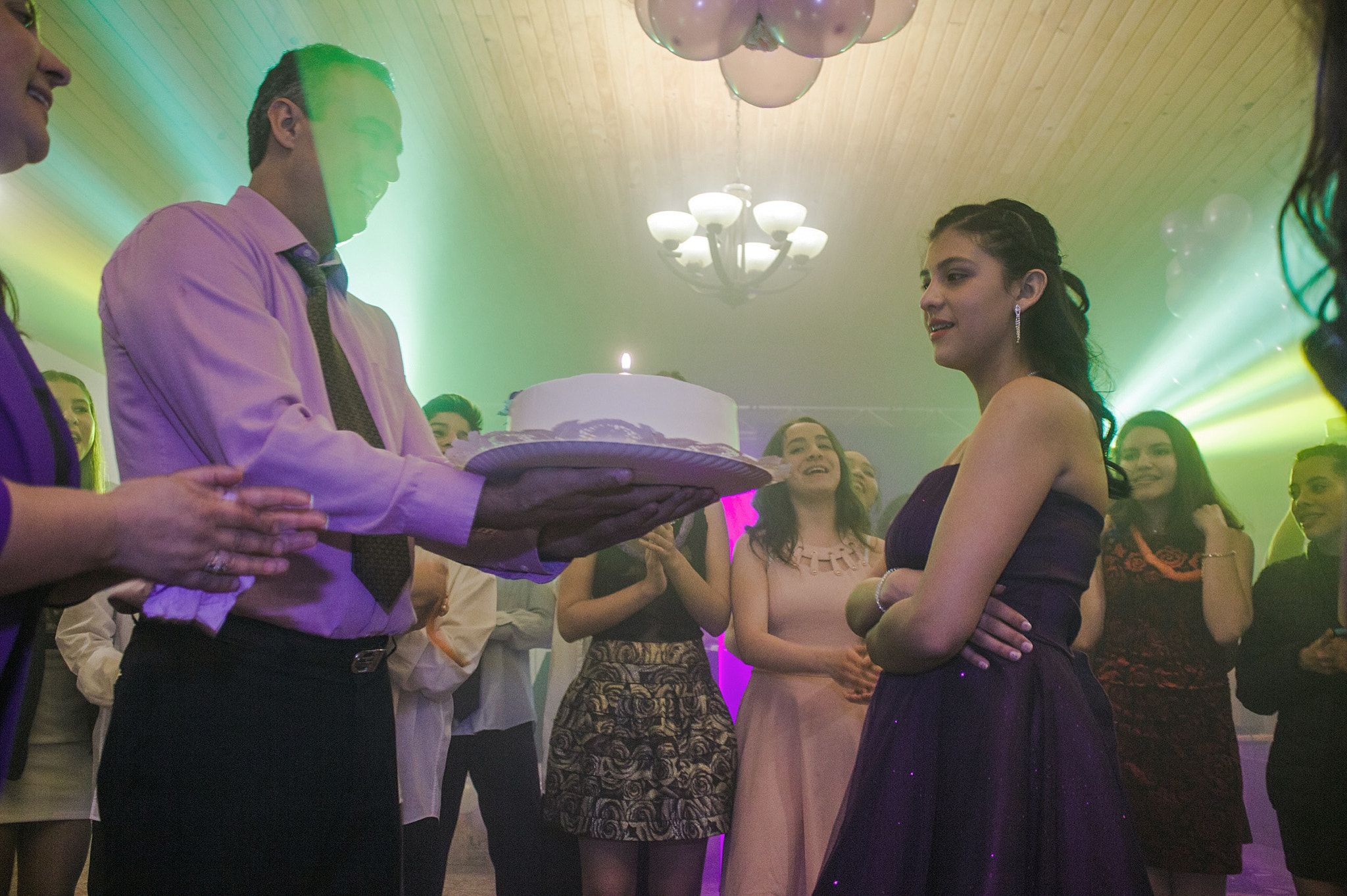 Canon EOS 550D (EOS Rebel T2i / EOS Kiss X4) sample photo. Este cumpleaños fue espectacular photography