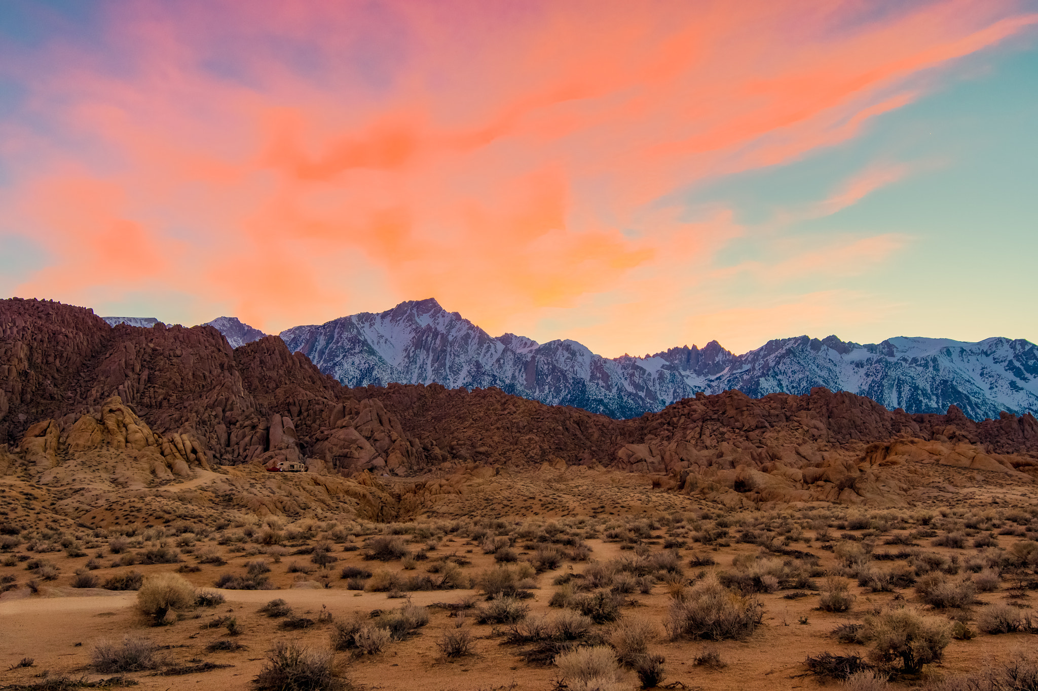 Nikon AF-S Nikkor 16-35mm F4G ED VR sample photo. Lone pine peak sunset photography