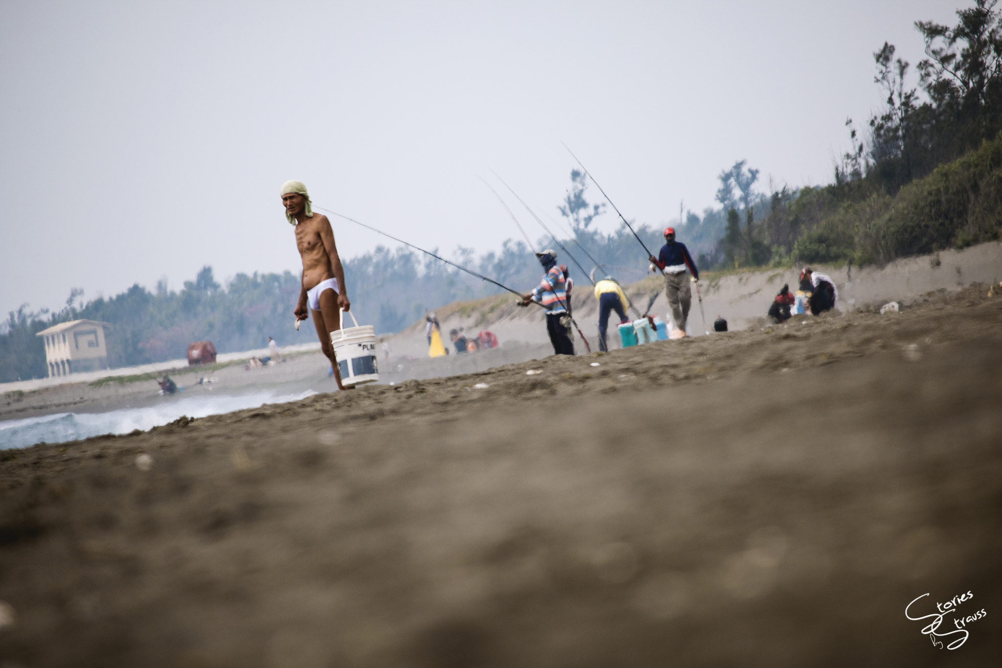 Canon EF-S 55-250mm F4-5.6 IS STM sample photo. Beach bum photography