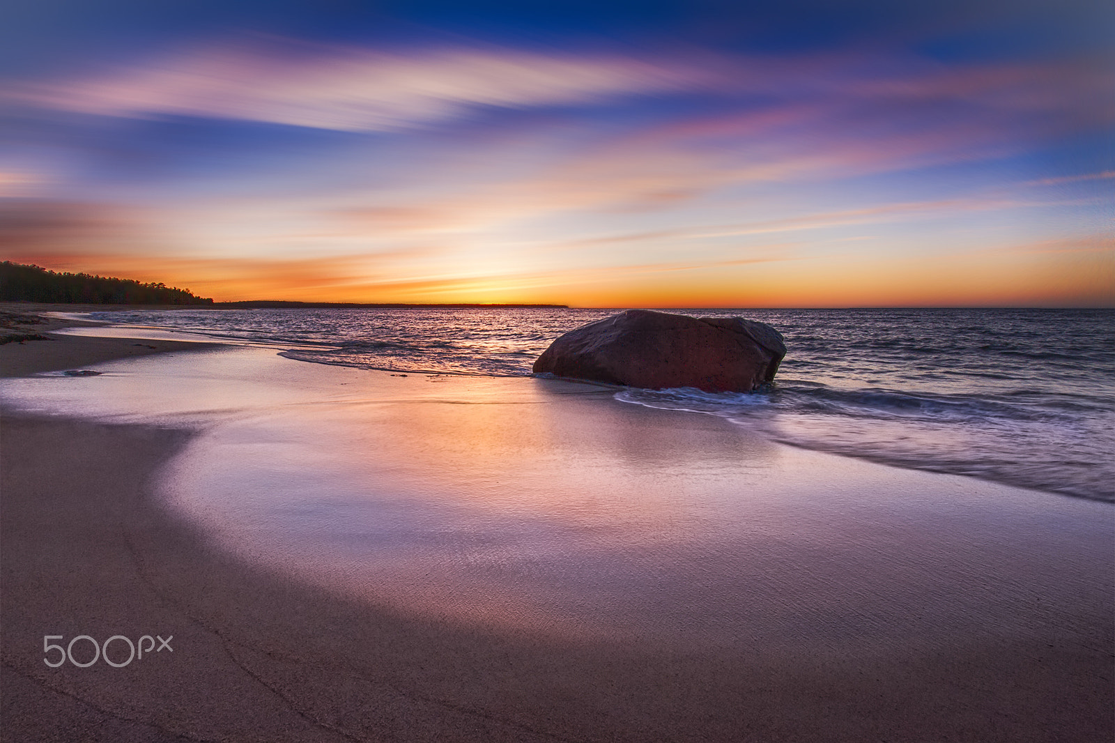Sigma 10-20mm F3.5 EX DC HSM sample photo. The beach photography
