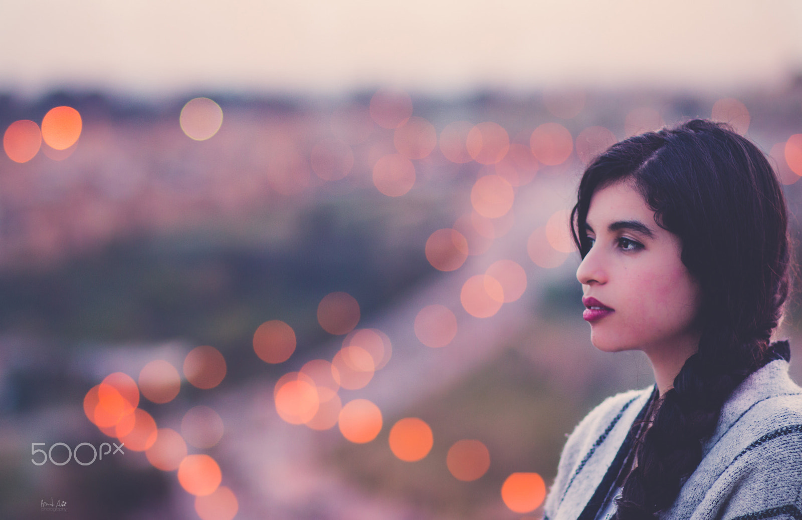 Canon EOS 70D + Canon EF 85mm F1.8 USM sample photo. Deep thinking photography