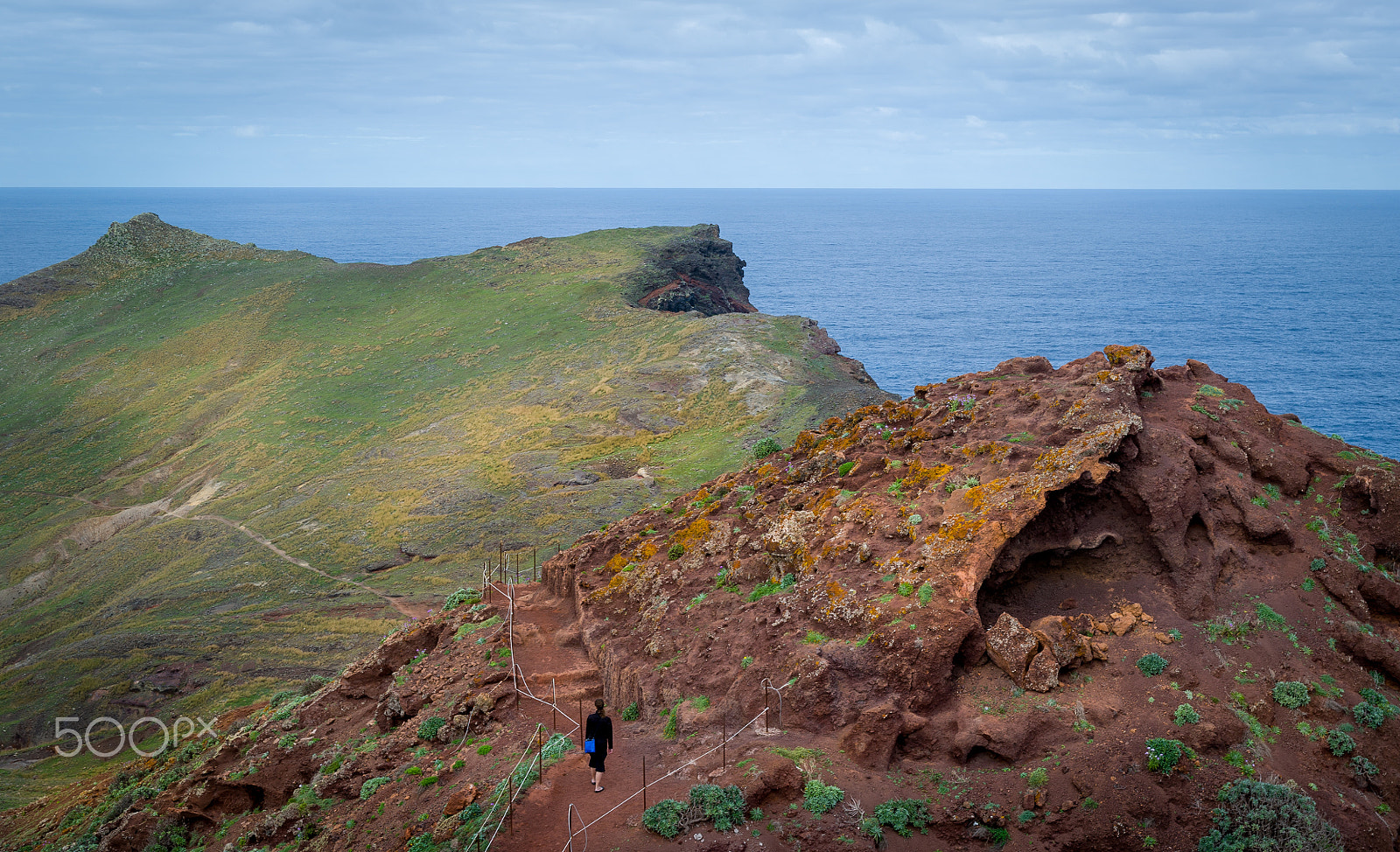 Nikon D3S sample photo. Woman hiking at the mountains photography