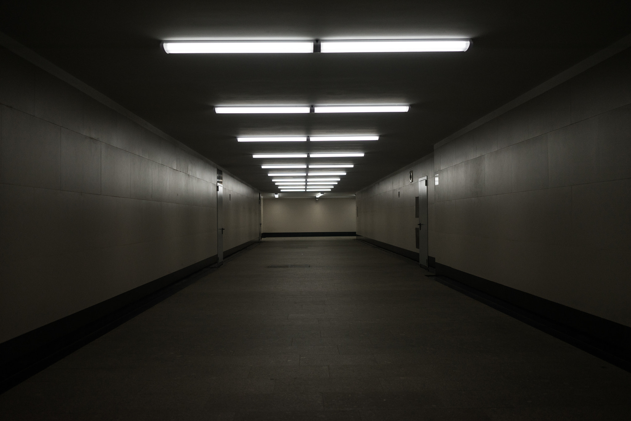 Sony a7 II + Sony Sonnar T* FE 35mm F2.8 ZA sample photo. Tonnel photography