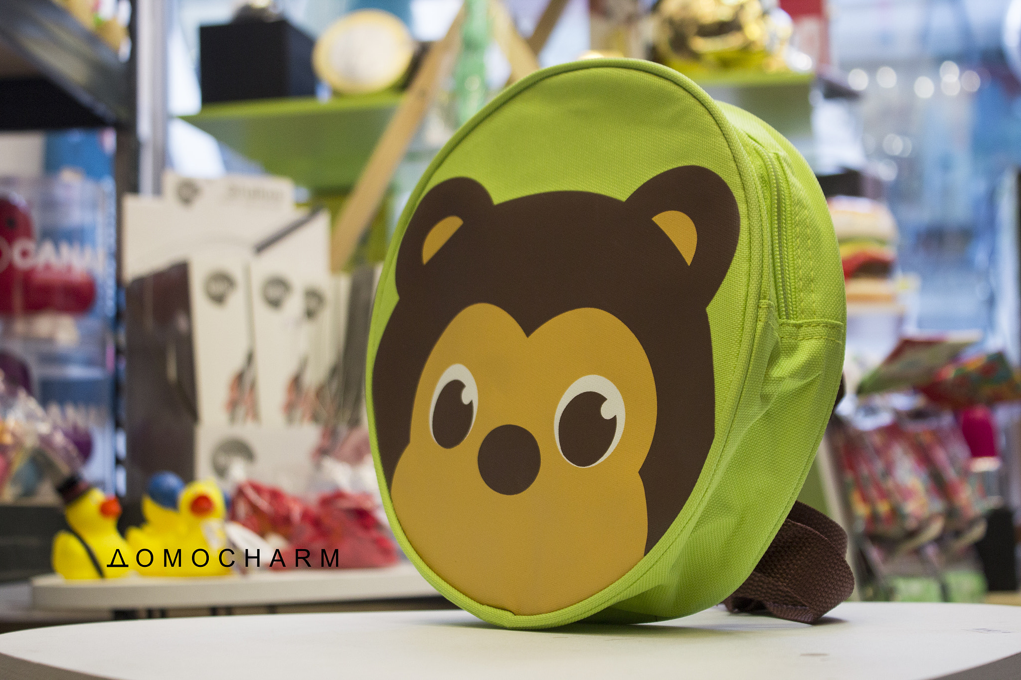 Canon EF-S 18-55mm F3.5-5.6 IS sample photo. Cute bag photography