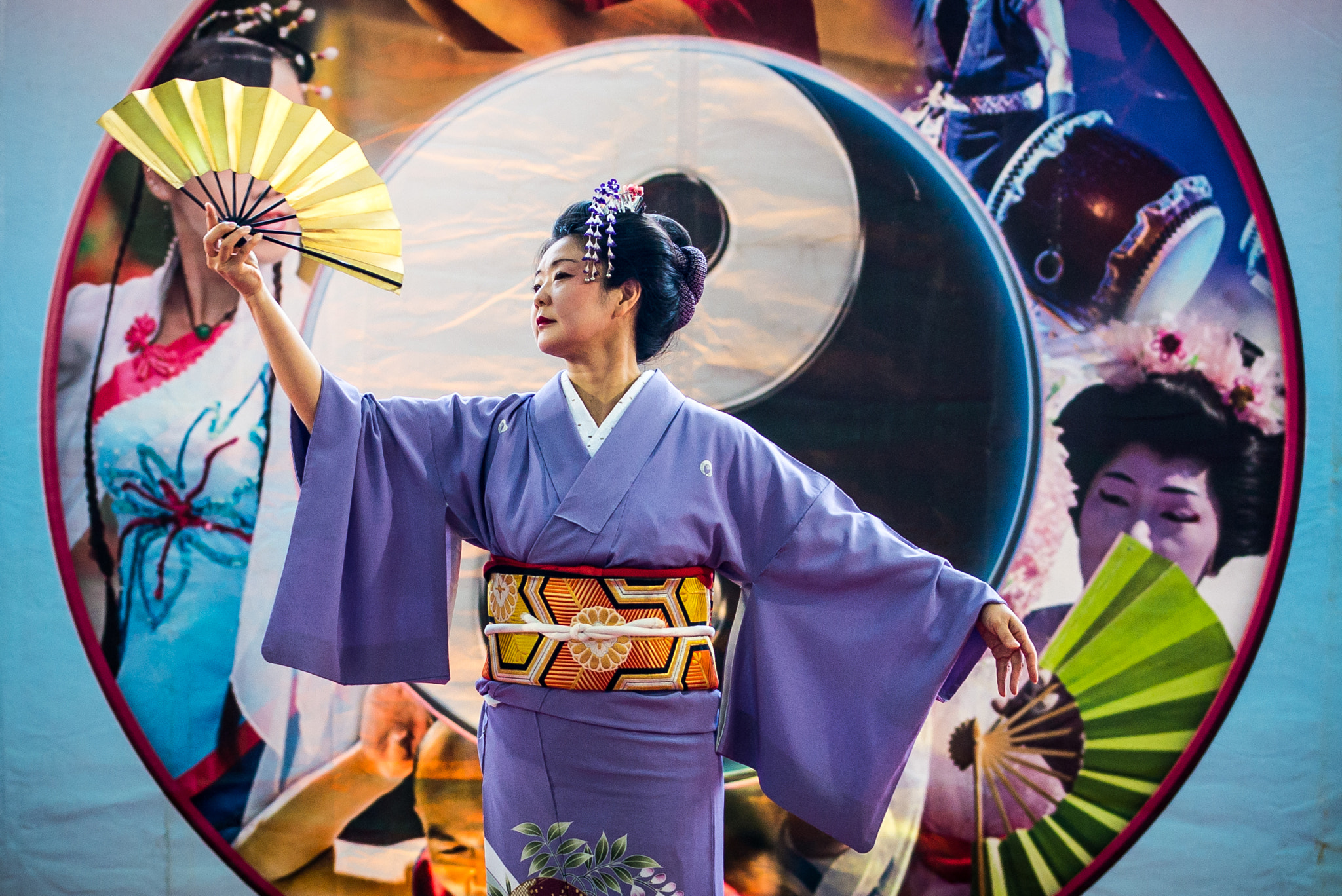 Sigma 105mm F2.8 EX DG OS HSM sample photo. Japanese artist photography