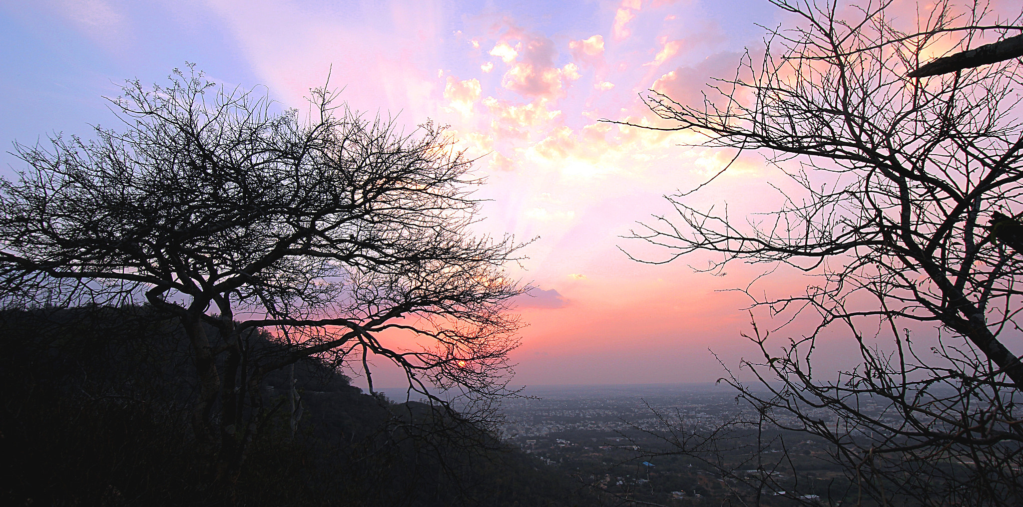 Canon EF-S 10-22mm F3.5-4.5 USM sample photo. Beautiful evening sunset photography