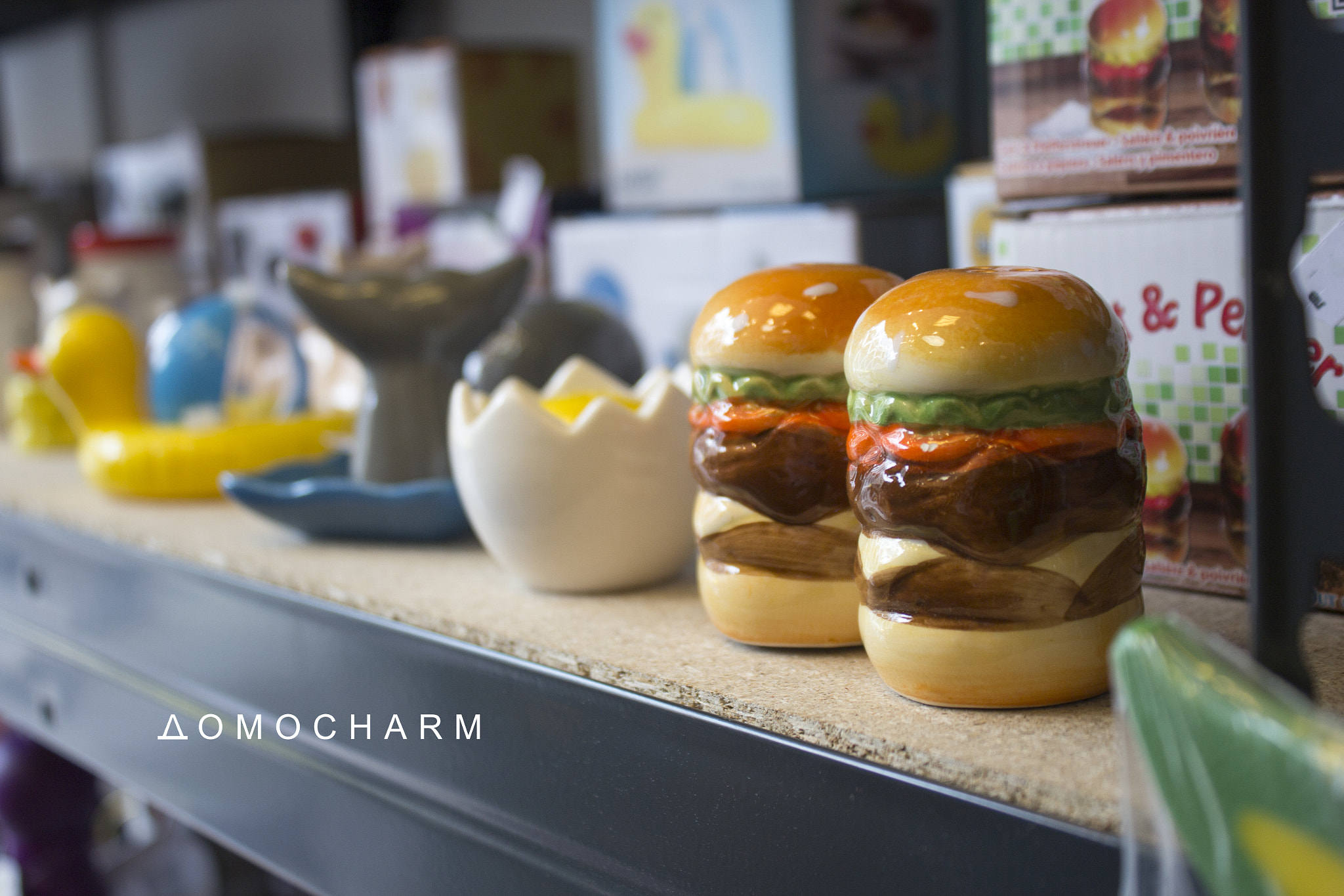 Canon EF-S 18-55mm F3.5-5.6 IS sample photo. Salt pepper burgers photography