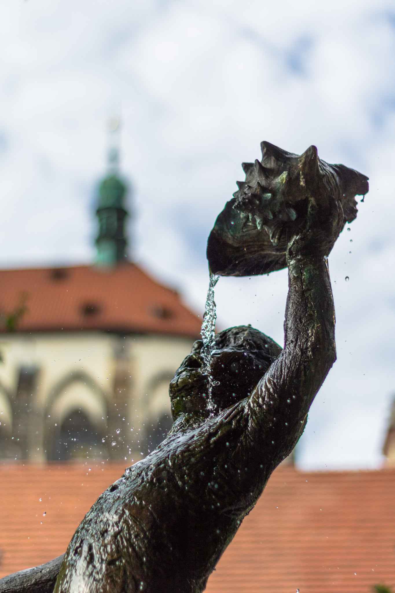 Canon EOS 760D (EOS Rebel T6s / EOS 8000D) sample photo. Prague - park sculpture photography