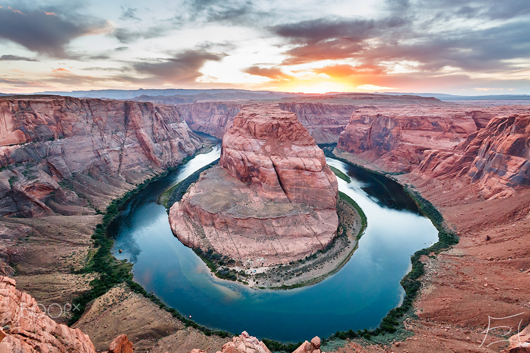 Canon EOS 70D sample photo. Horseshoe bend at sunset photography