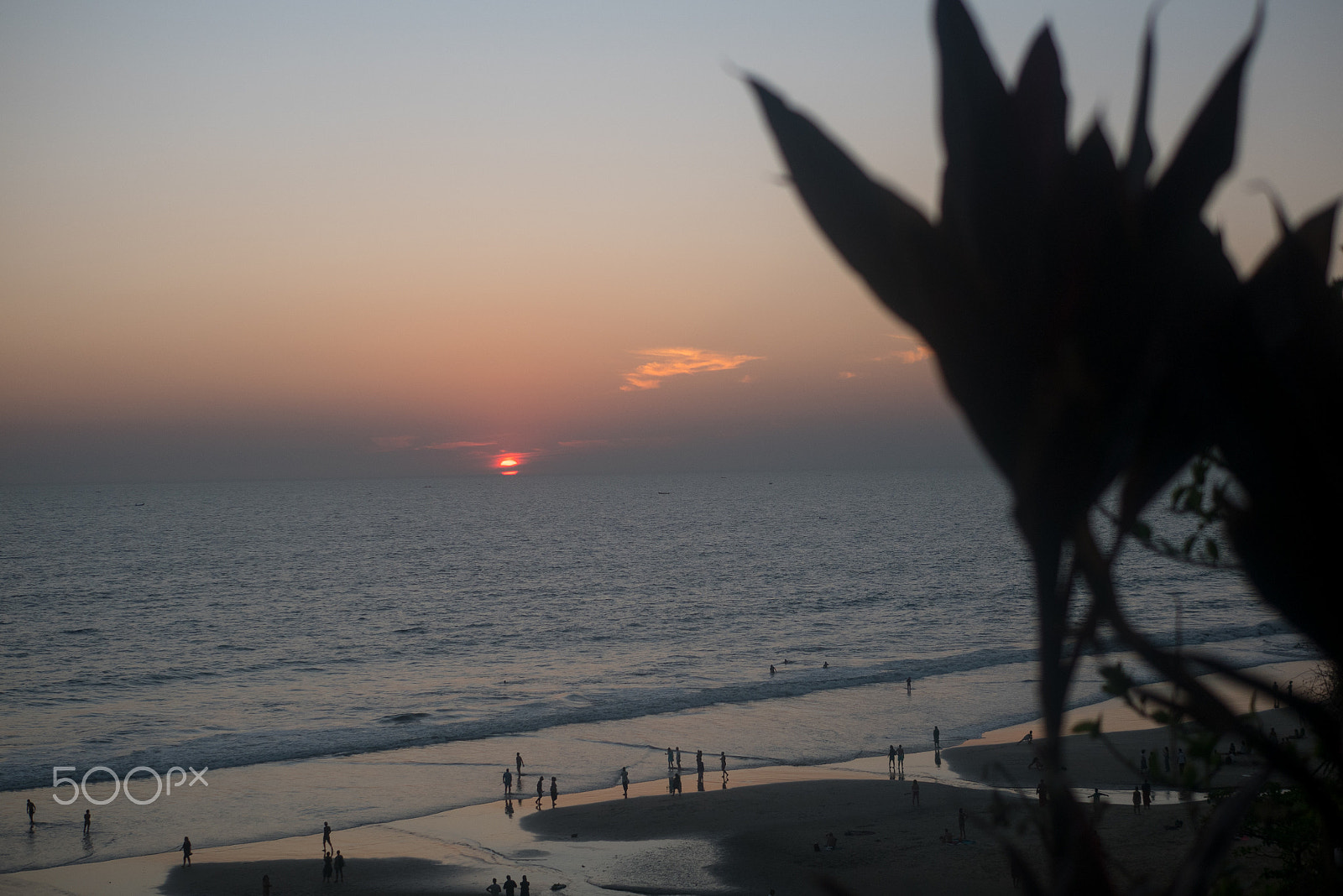 Panasonic Lumix DMC-GX85 (Lumix DMC-GX80 / Lumix DMC-GX7 Mark II) + Panasonic Leica DG Summilux 25mm F1.4 II ASPH sample photo. Orange sunset above ocean kerala photography