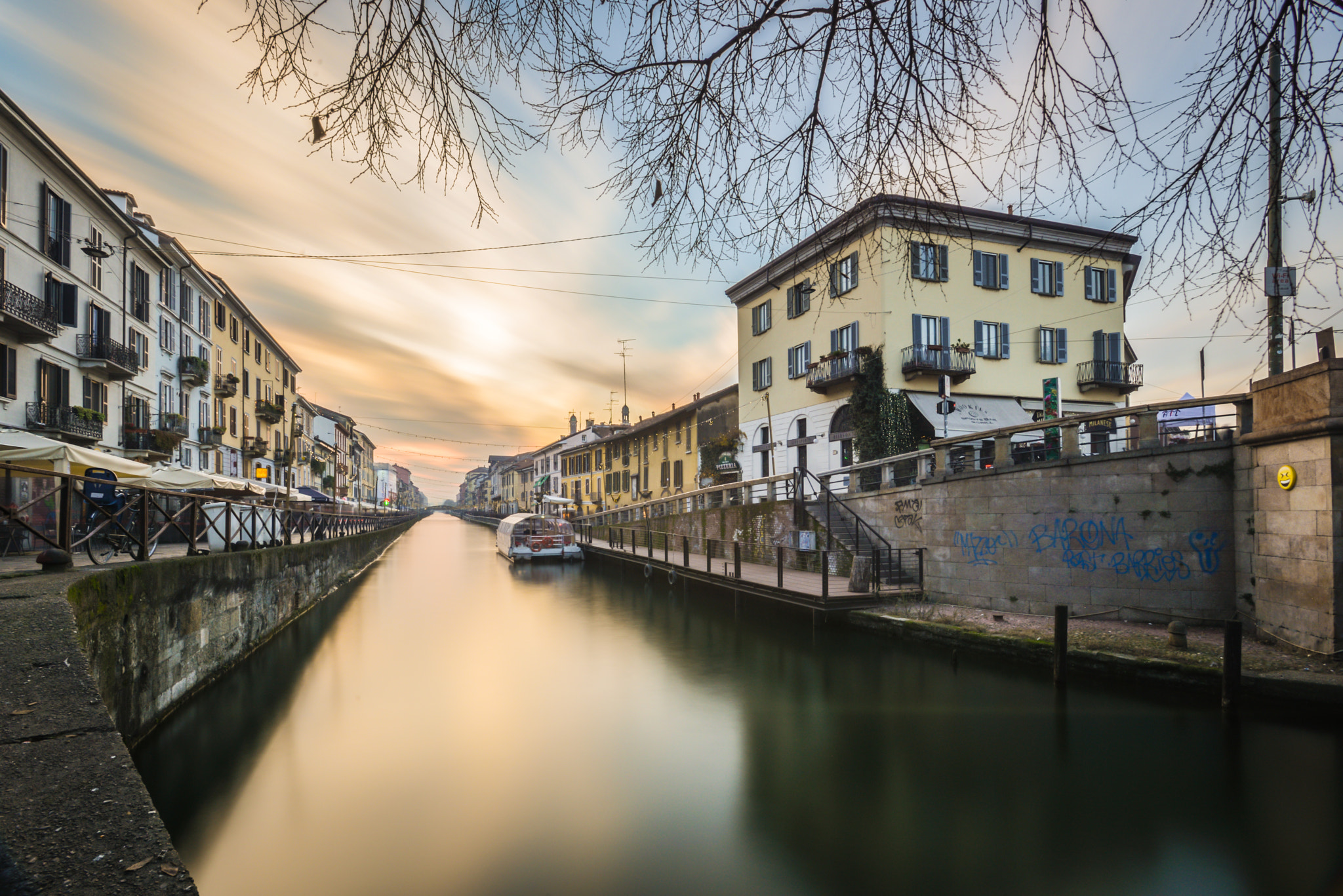 Nikon AF-S Nikkor 17-35mm F2.8D ED-IF sample photo. Navigli photography